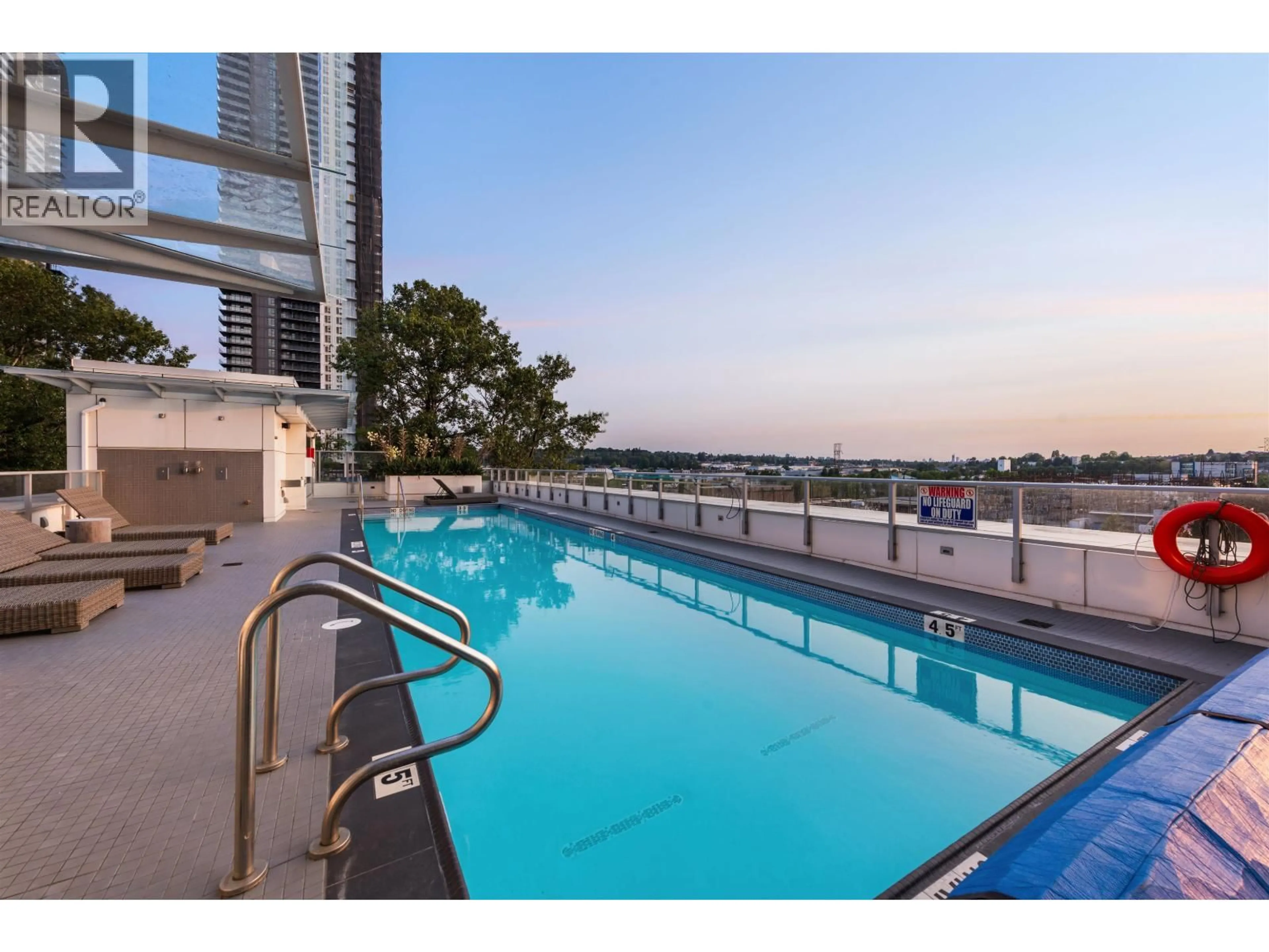 Pool for 2203 - 1888 GILMORE AVENUE, Burnaby British Columbia V5C0L2