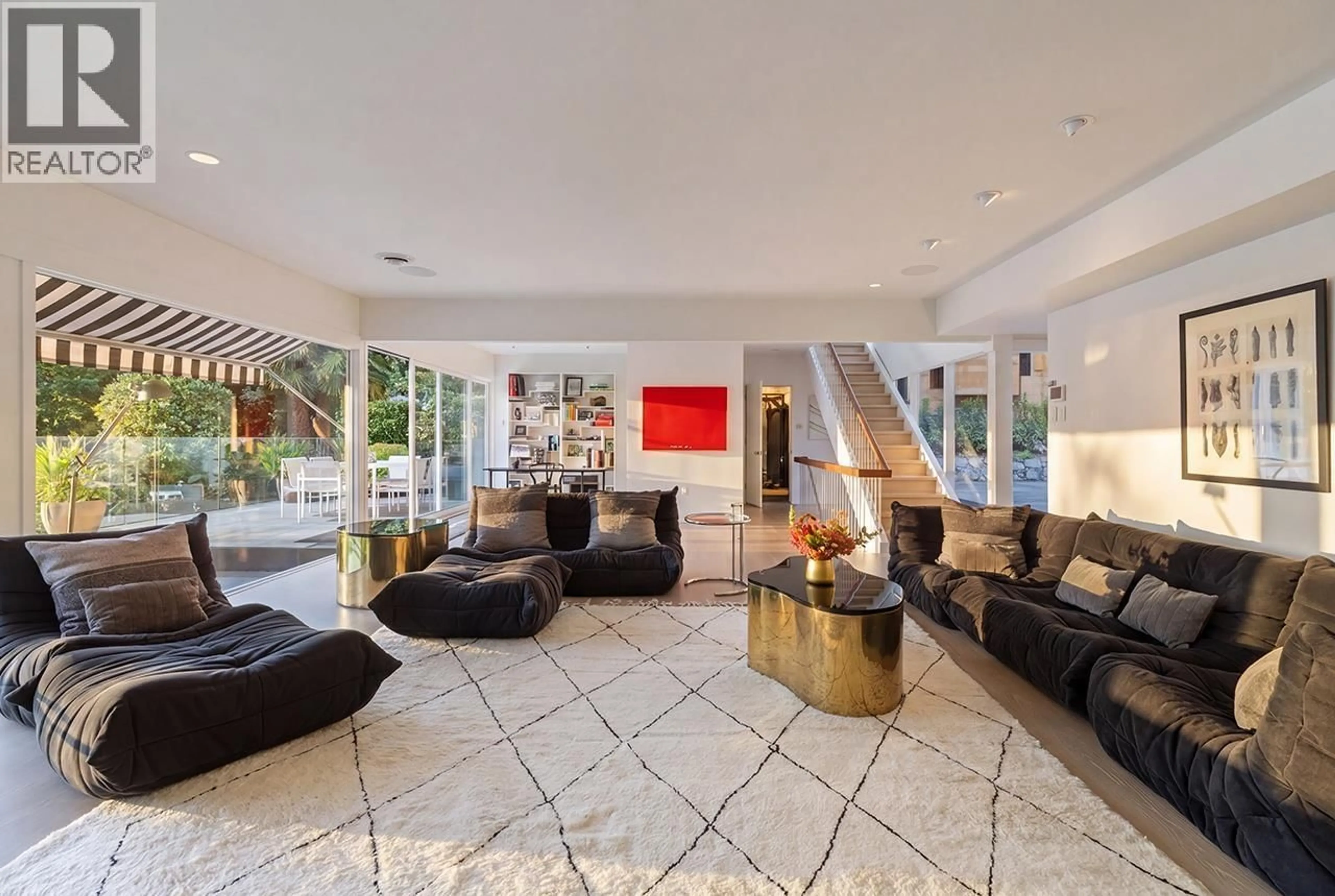 Lobby for 6263 CARNARVON STREET, Vancouver British Columbia V6N1K2