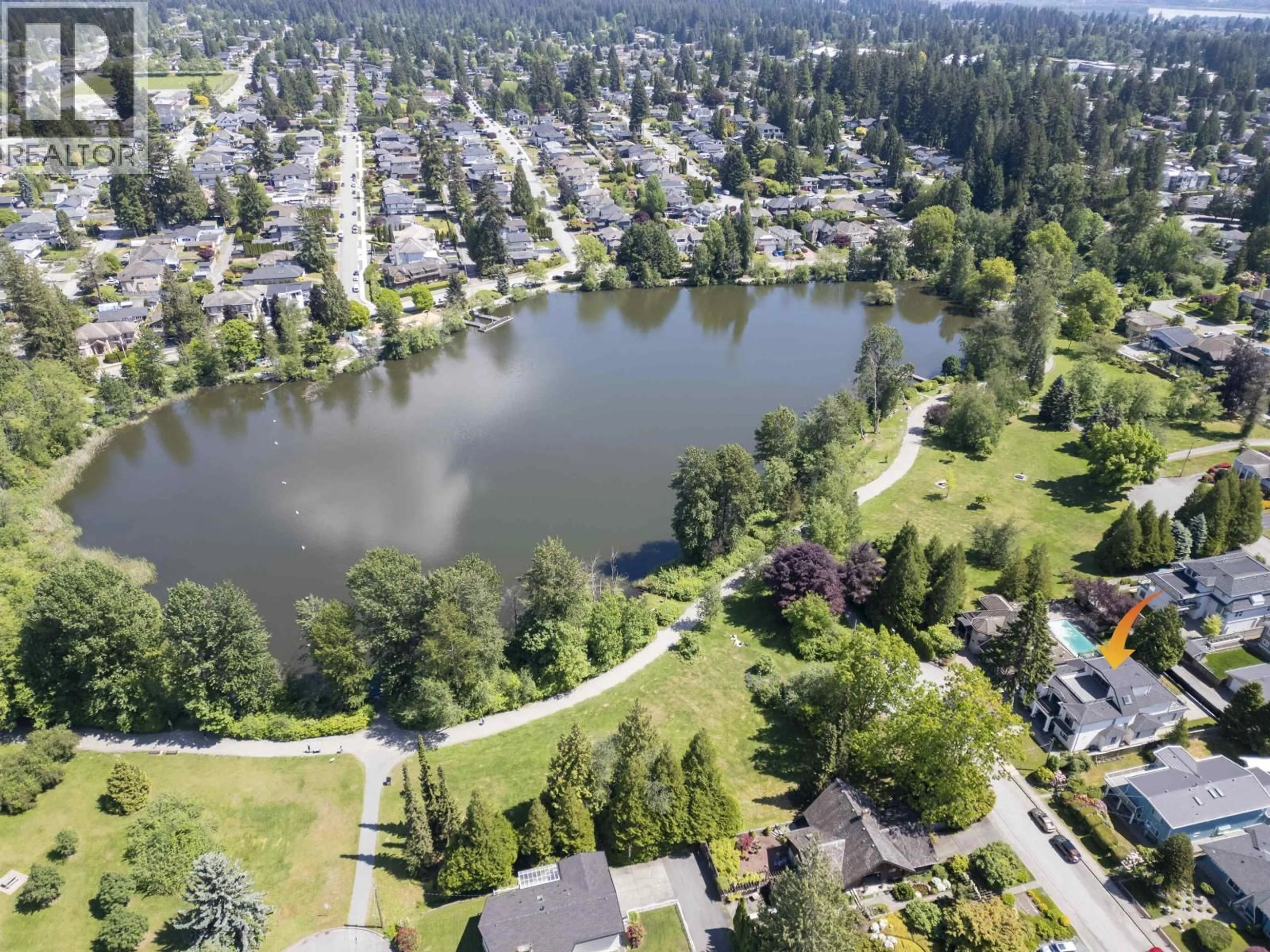 A pic from outside/outdoor area/front of a property/back of a property/a pic from drone, water/lake/river/ocean view for 1130 SMITH AVE, Coquitlam British Columbia V3J2X8