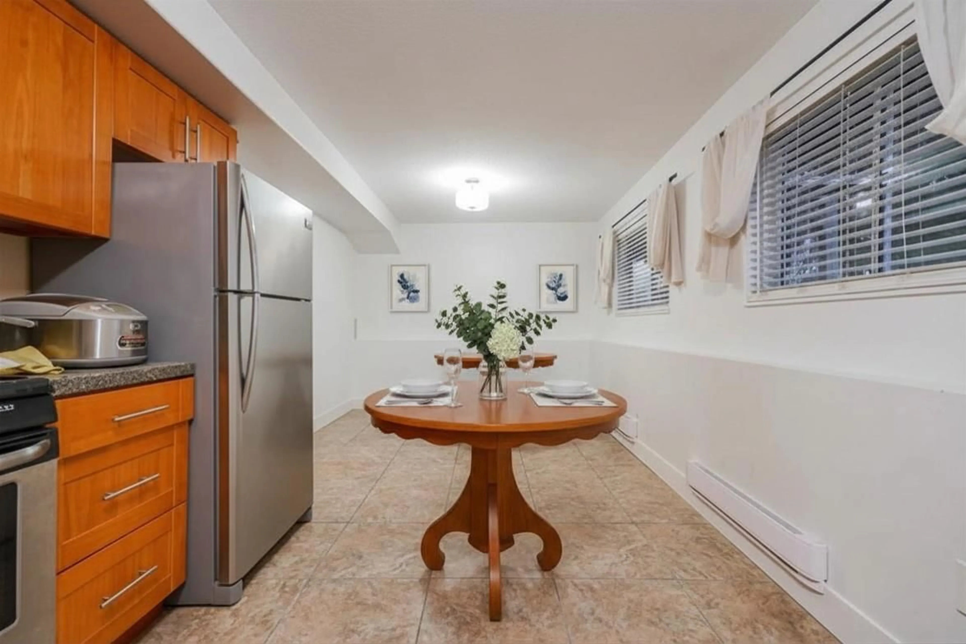 Unknown for 4286 186 STREET, Surrey British Columbia V3Z1B4