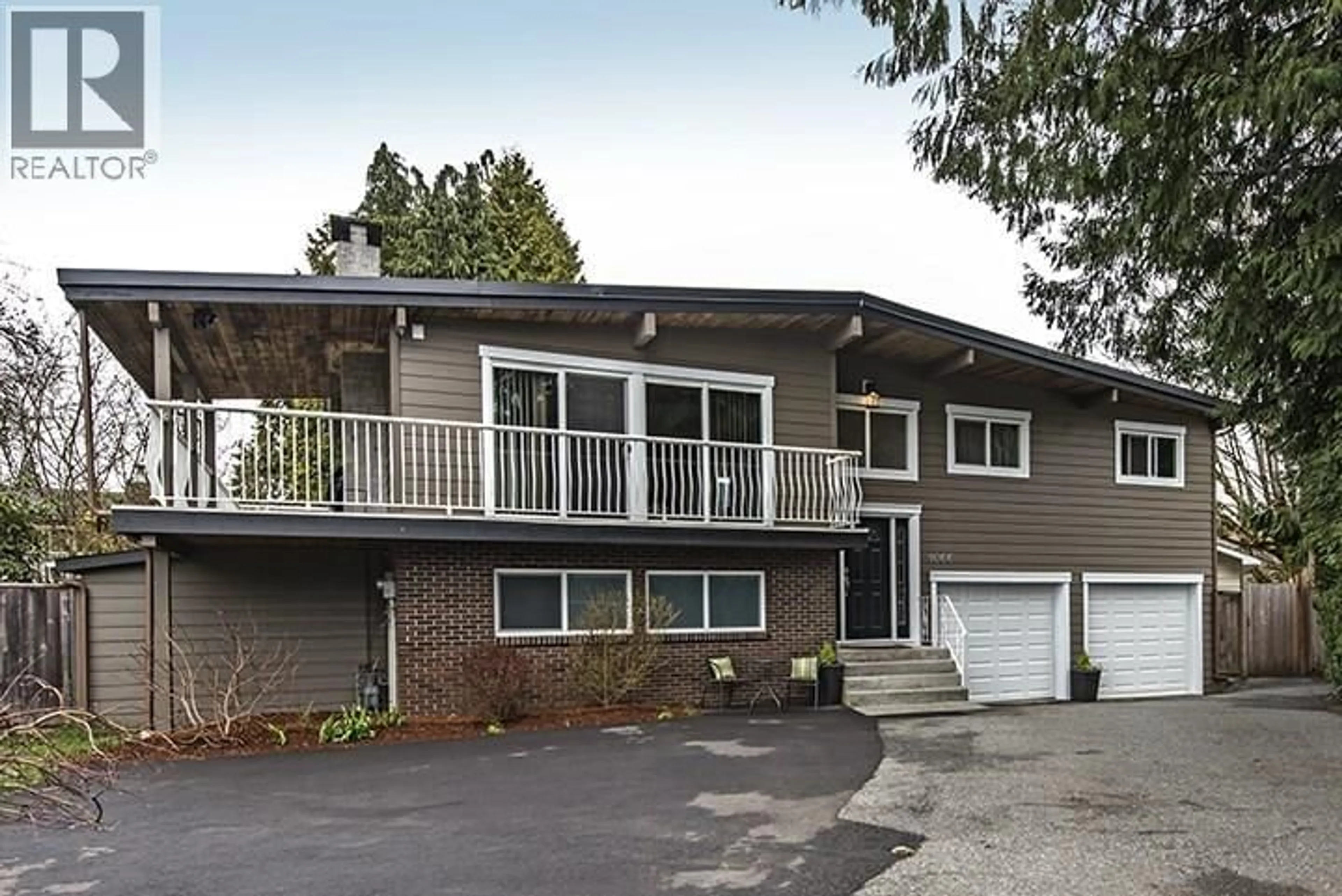 Home with vinyl exterior material, mountain view for 1066 BERNARD PLACE, Port Coquitlam British Columbia V3B1W8