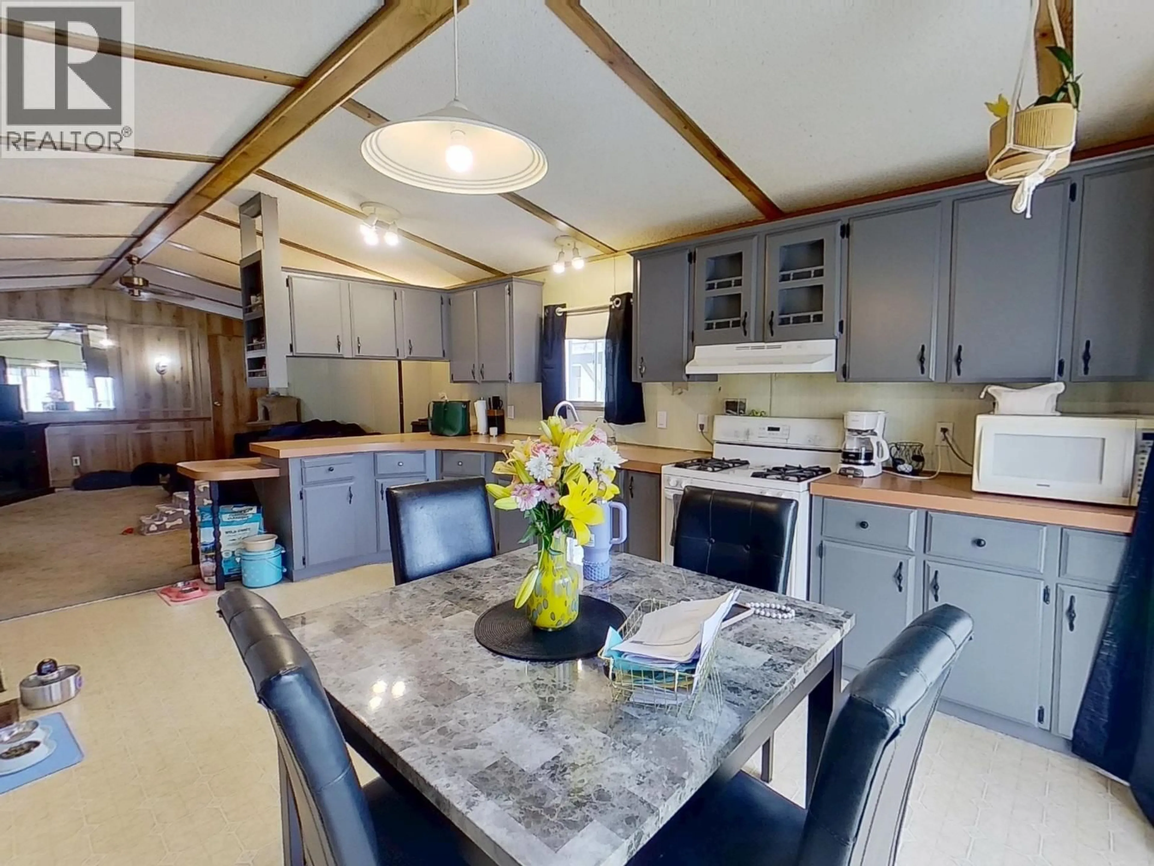 Open concept kitchen, unknown for 4 - 950 ANDERSON DRIVE, Quesnel British Columbia V2J1G5