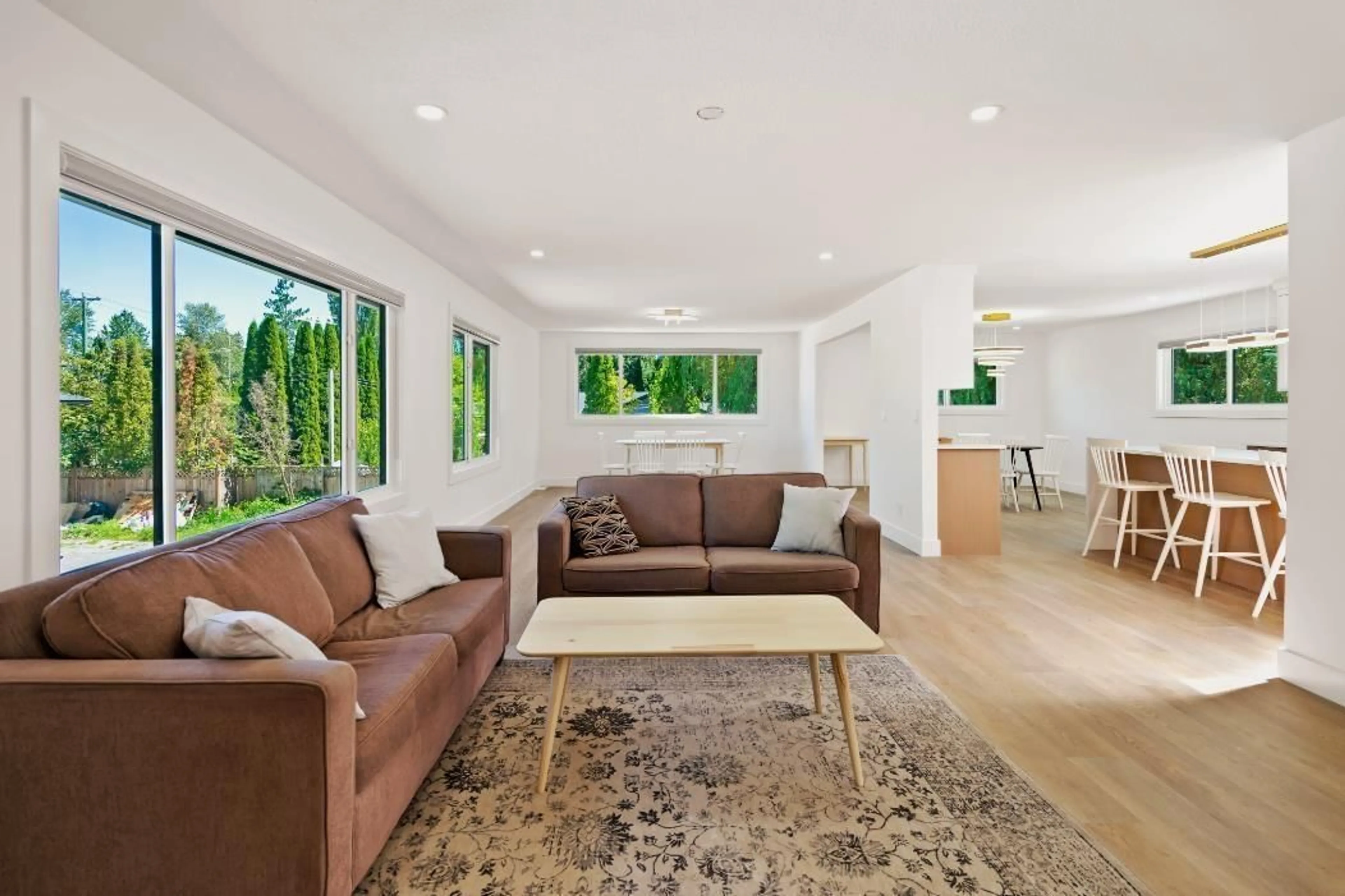 Living room with furniture, unknown for 23222 56 AVENUE, Langley British Columbia V2Z2P7