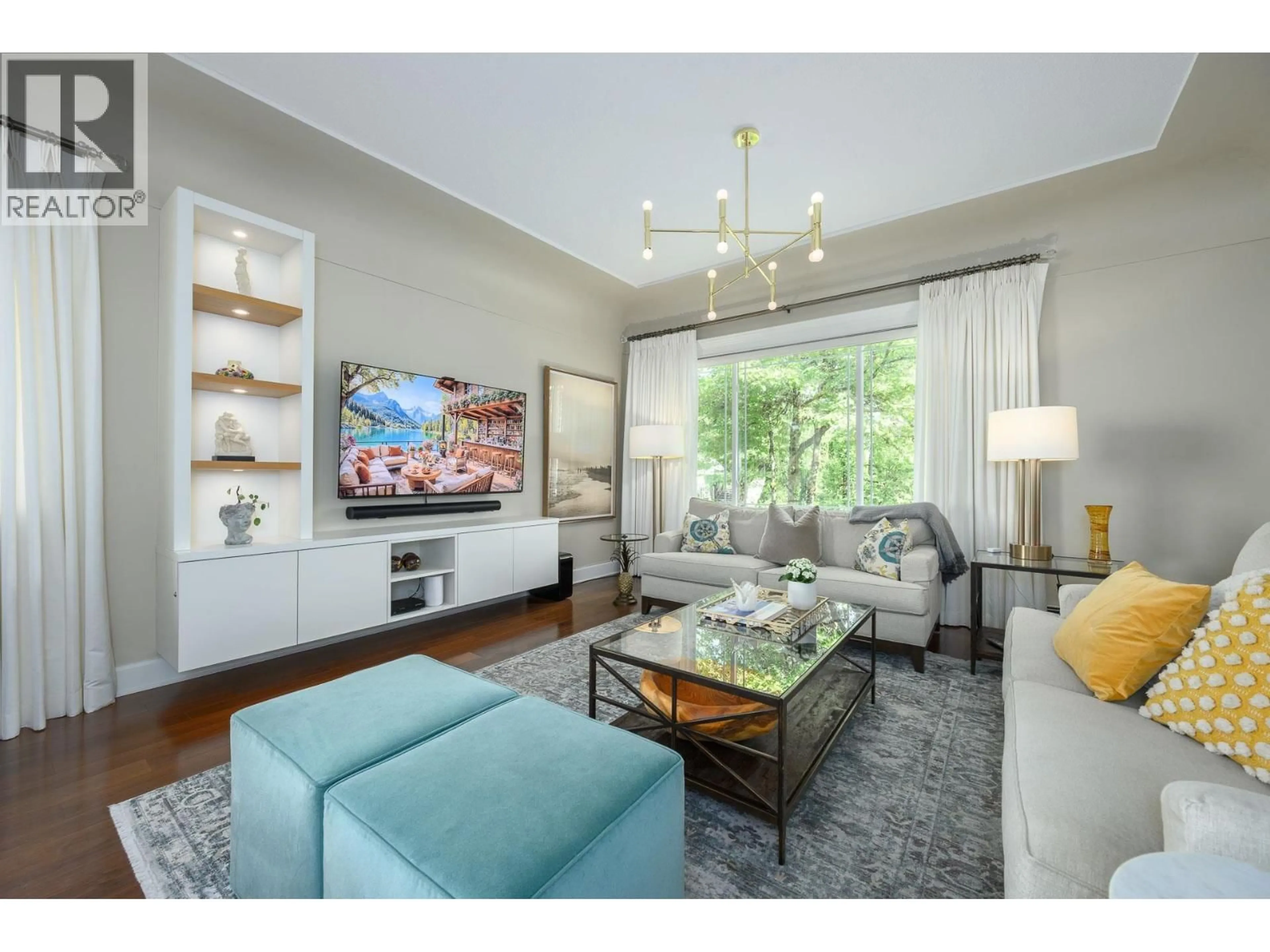 Living room with furniture, unknown for 8013 17TH AVENUE, Burnaby British Columbia V3N1M5