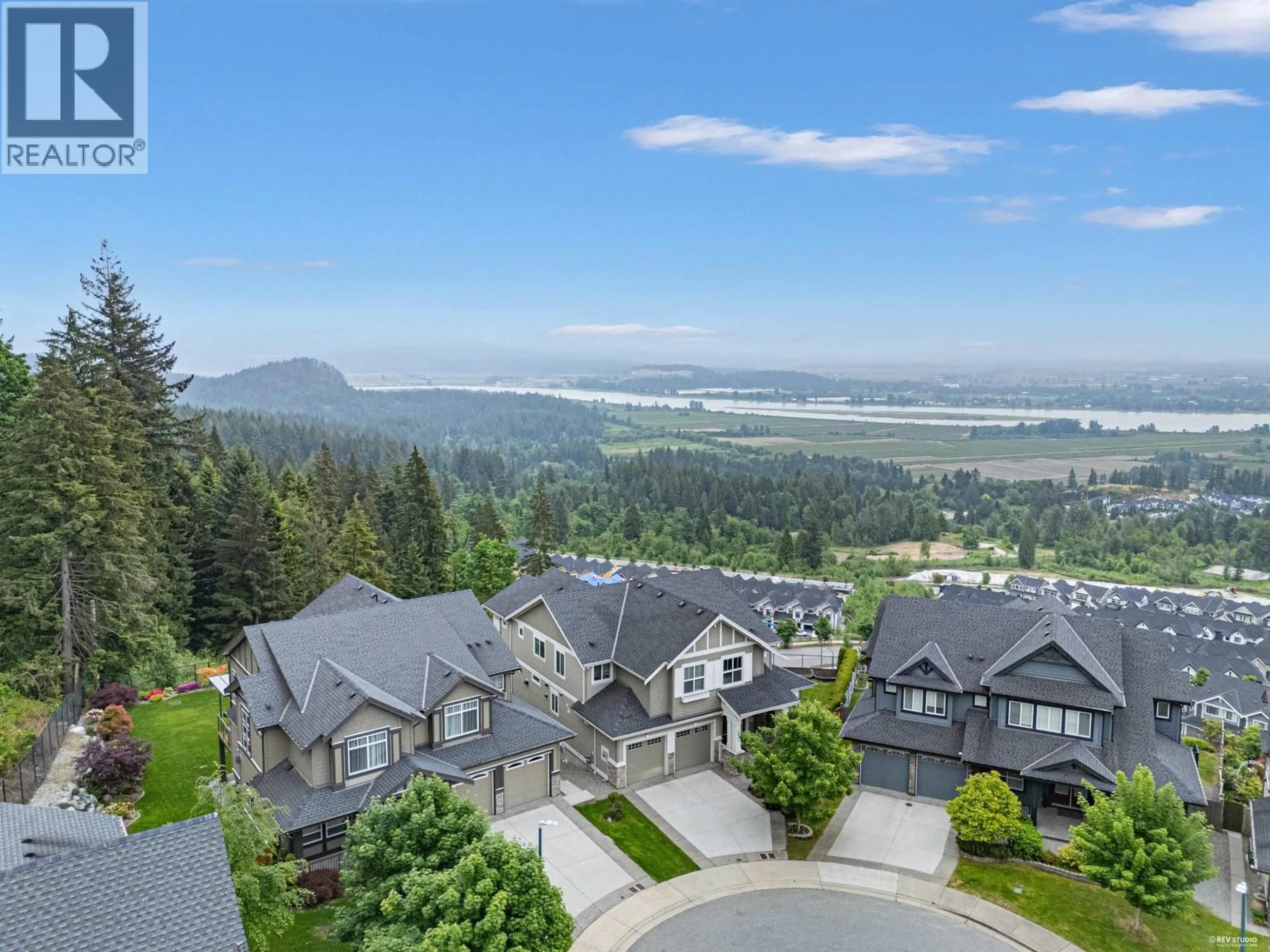 A pic from outside/outdoor area/front of a property/back of a property/a pic from drone, mountain view for 1469 STRAWLINE HILL STREET, Coquitlam British Columbia V3E0L7
