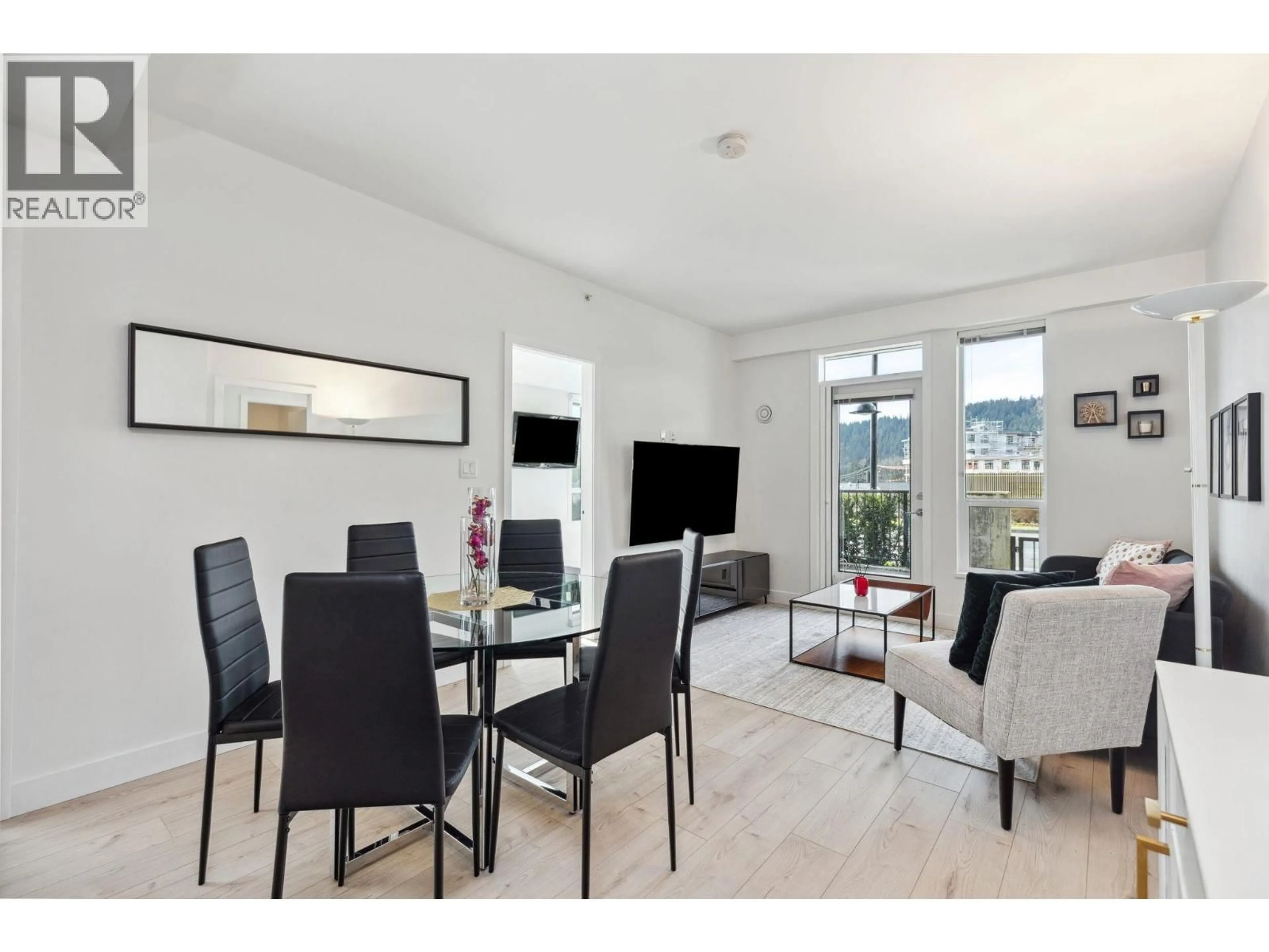 Unknown for 101 - 700 CLARKE ROAD, Coquitlam British Columbia V3J3Y1