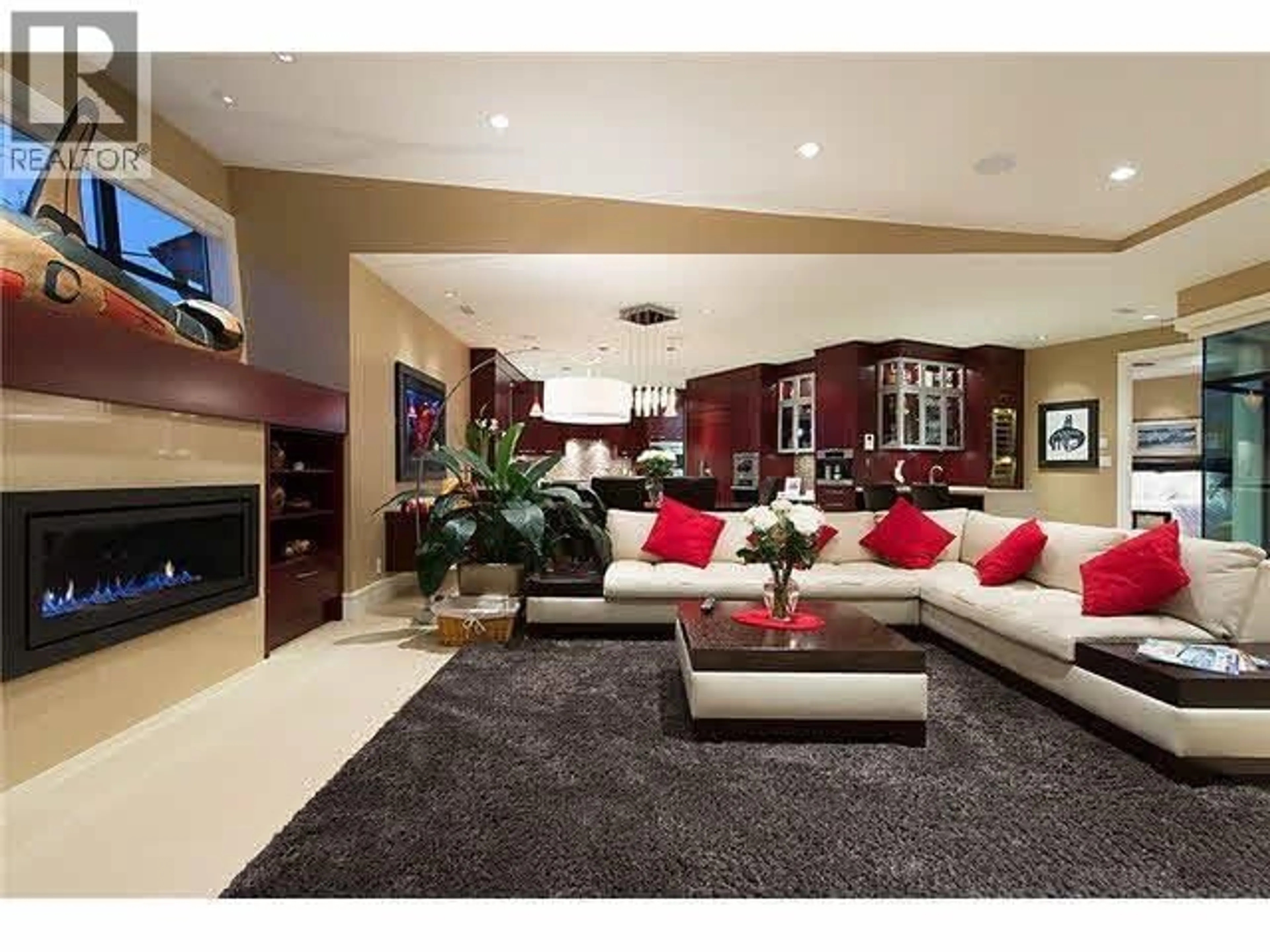 Living room with furniture, unknown for 944 BEACONSFIELD ROAD, North Vancouver British Columbia V7R1S9