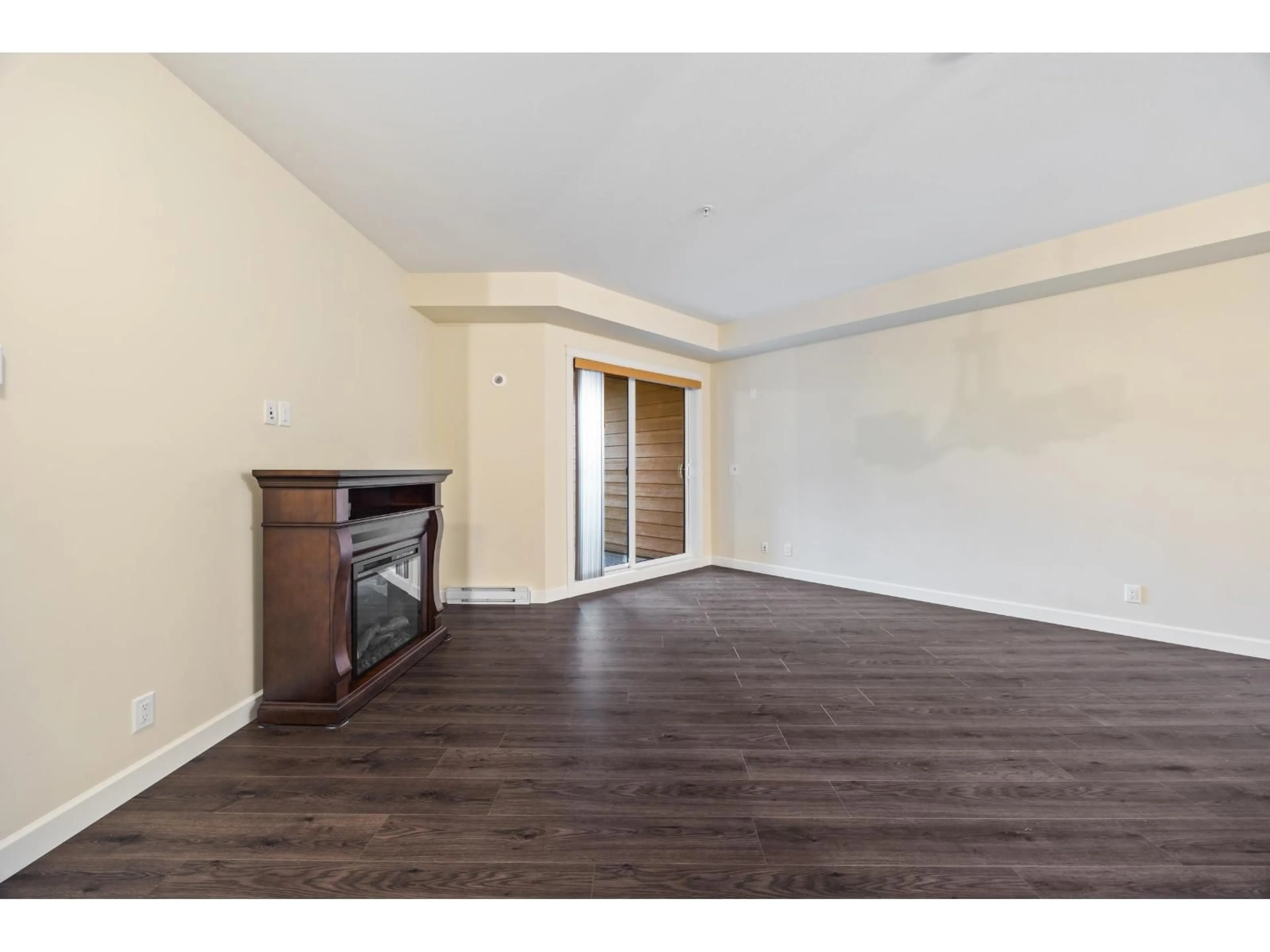 A pic of a room for 408 - 20376 86 AVENUE, Langley British Columbia V2Y3P8