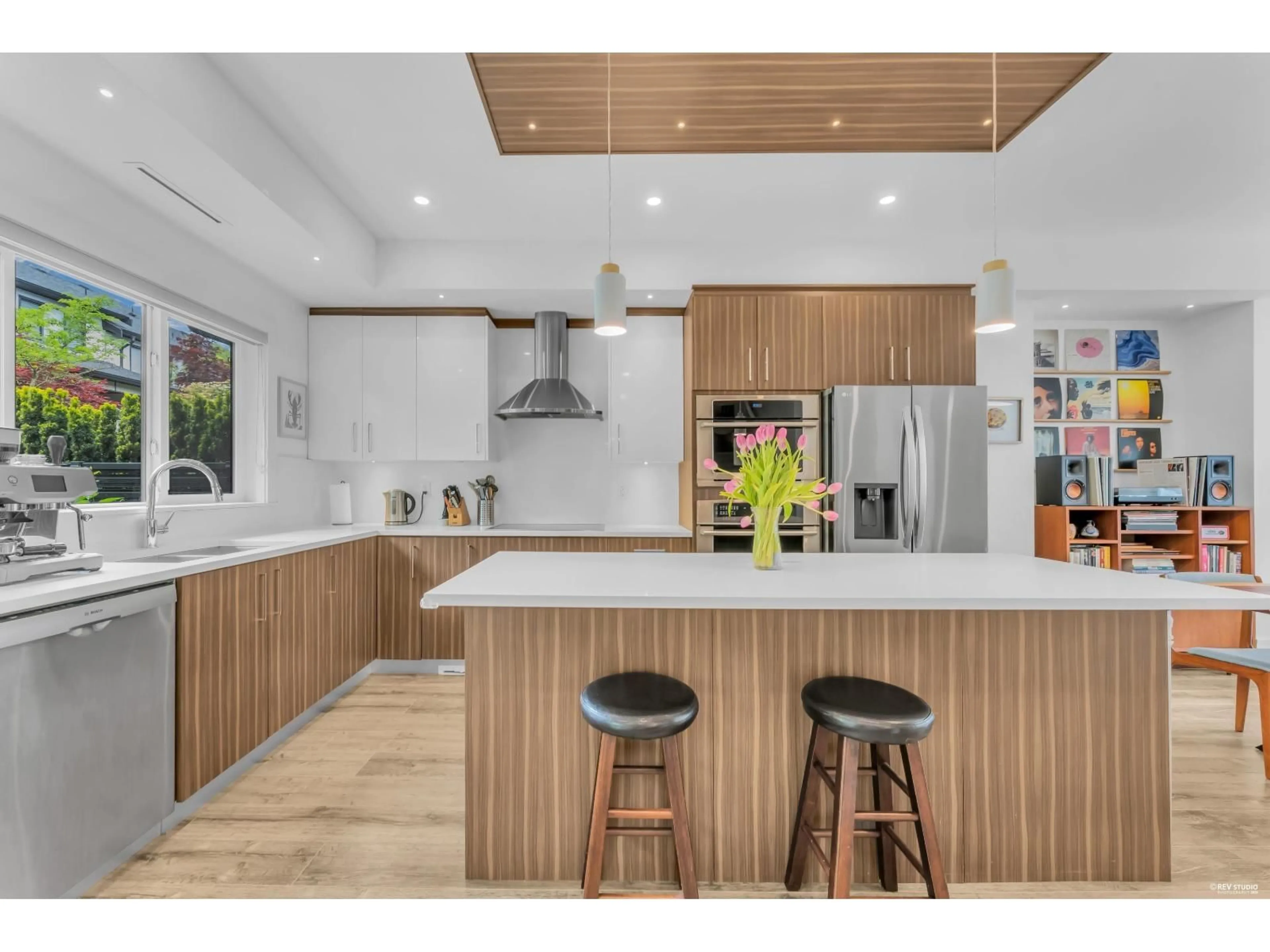Open concept kitchen, unknown for 27 - 15177 60 AVENUE, Surrey British Columbia V3S7B3