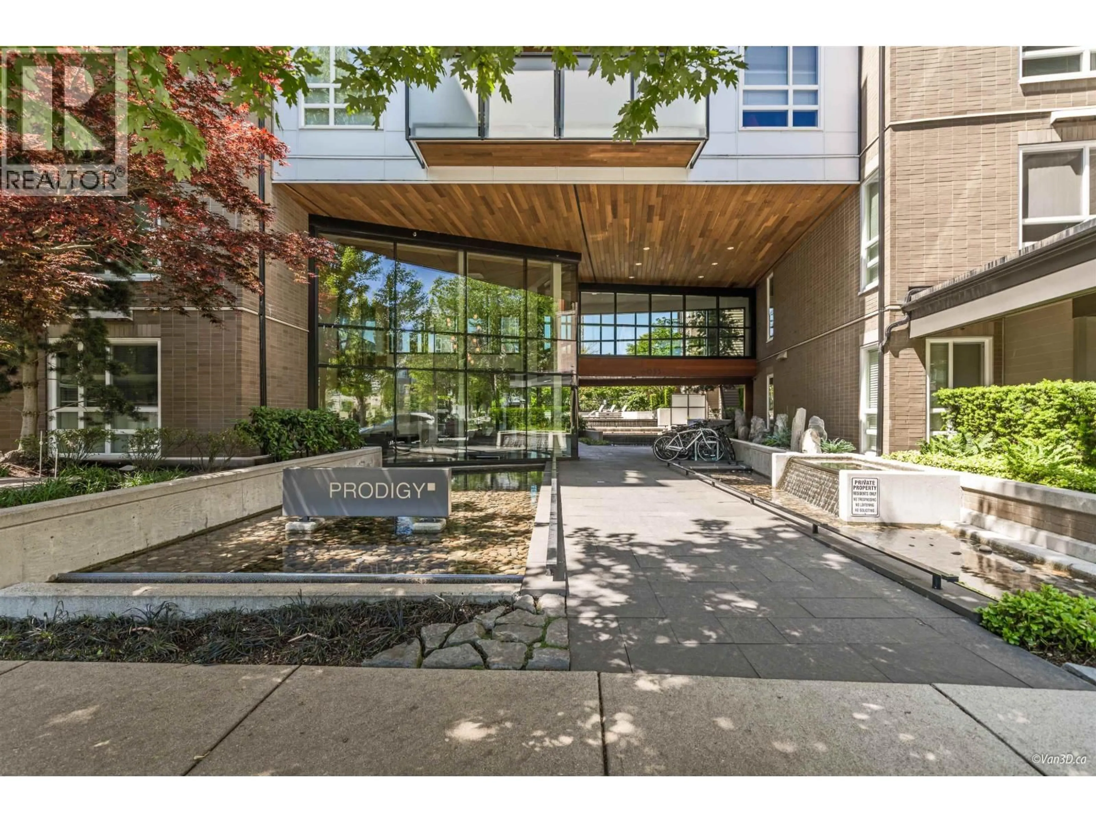 Indoor foyer for 502 - 6033 GRAY AVENUE, Vancouver British Columbia V6S0G3
