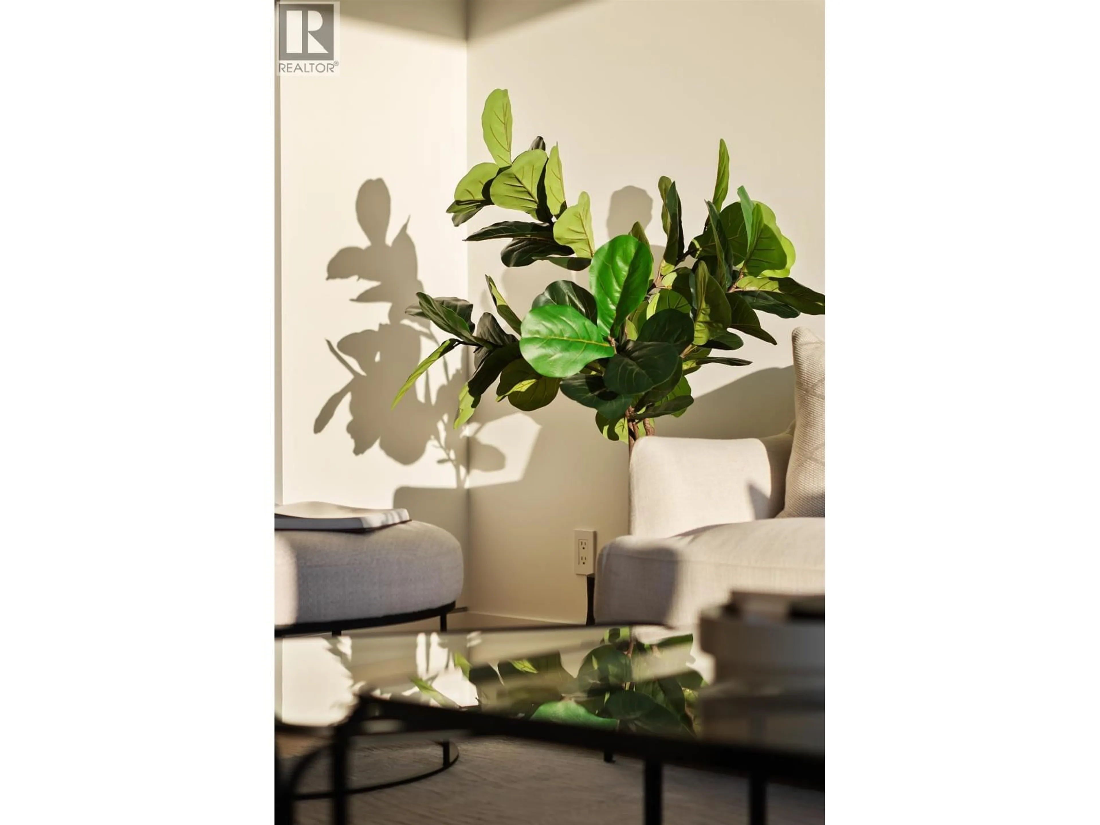 A pic of a room for 403 - 1688 CYPRESS ST STREET, Vancouver British Columbia V6J5J1