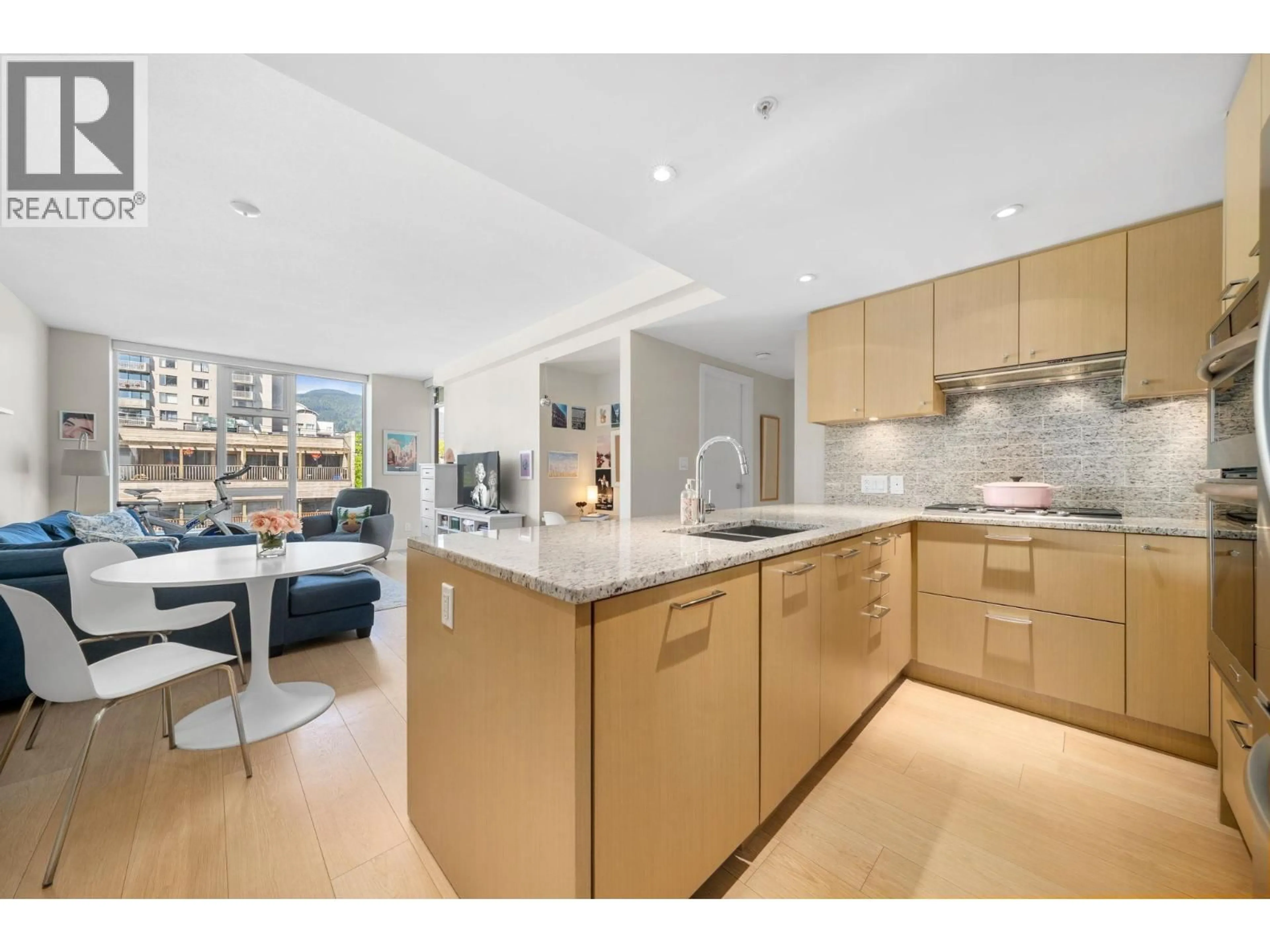 Open concept kitchen, unknown for 311 - 150 15 STREET, North Vancouver British Columbia V7M0C4