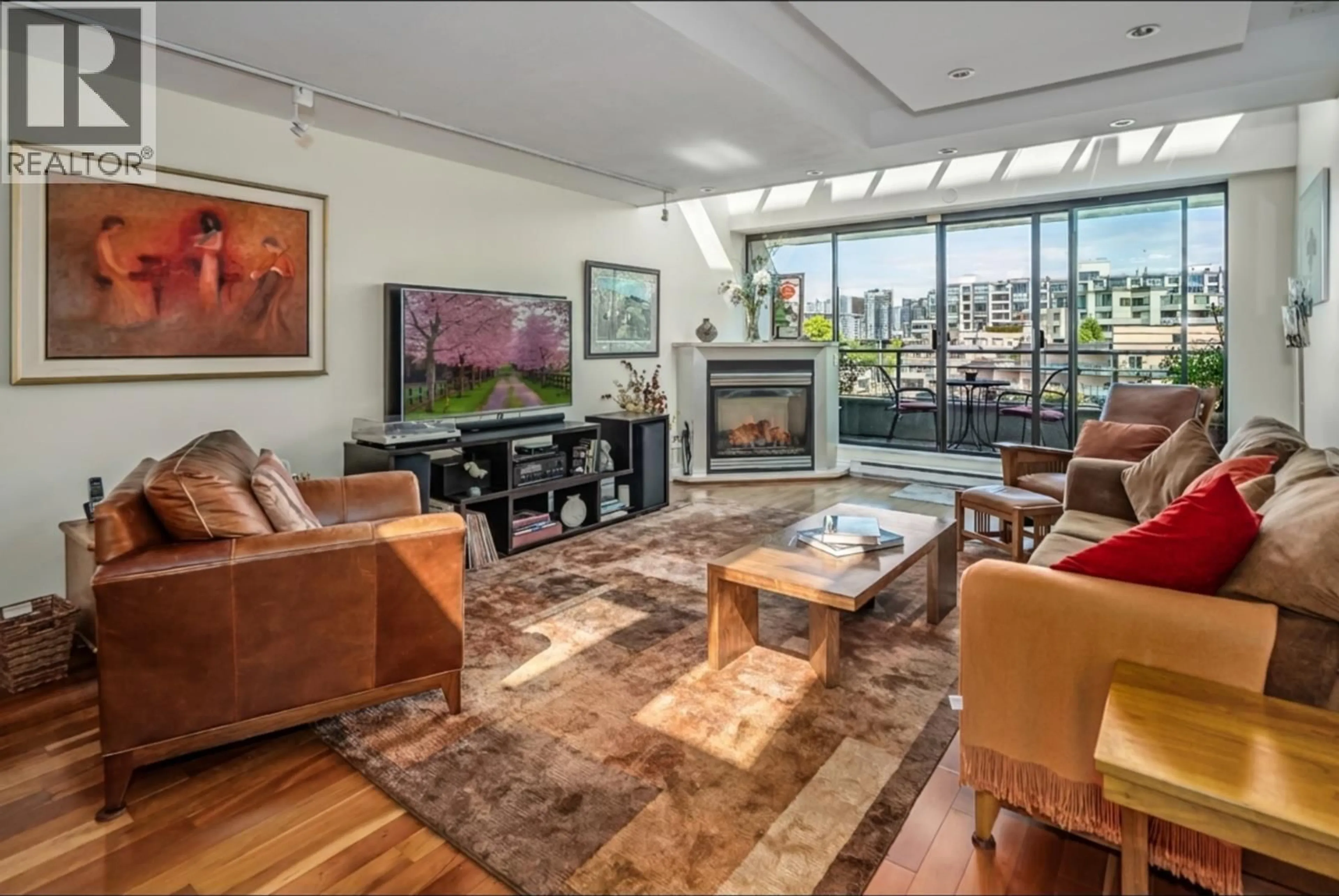 Living room with furniture, unknown for 313 - 674 LEG IN BOOT SQUARE, Vancouver British Columbia V5Z4B4