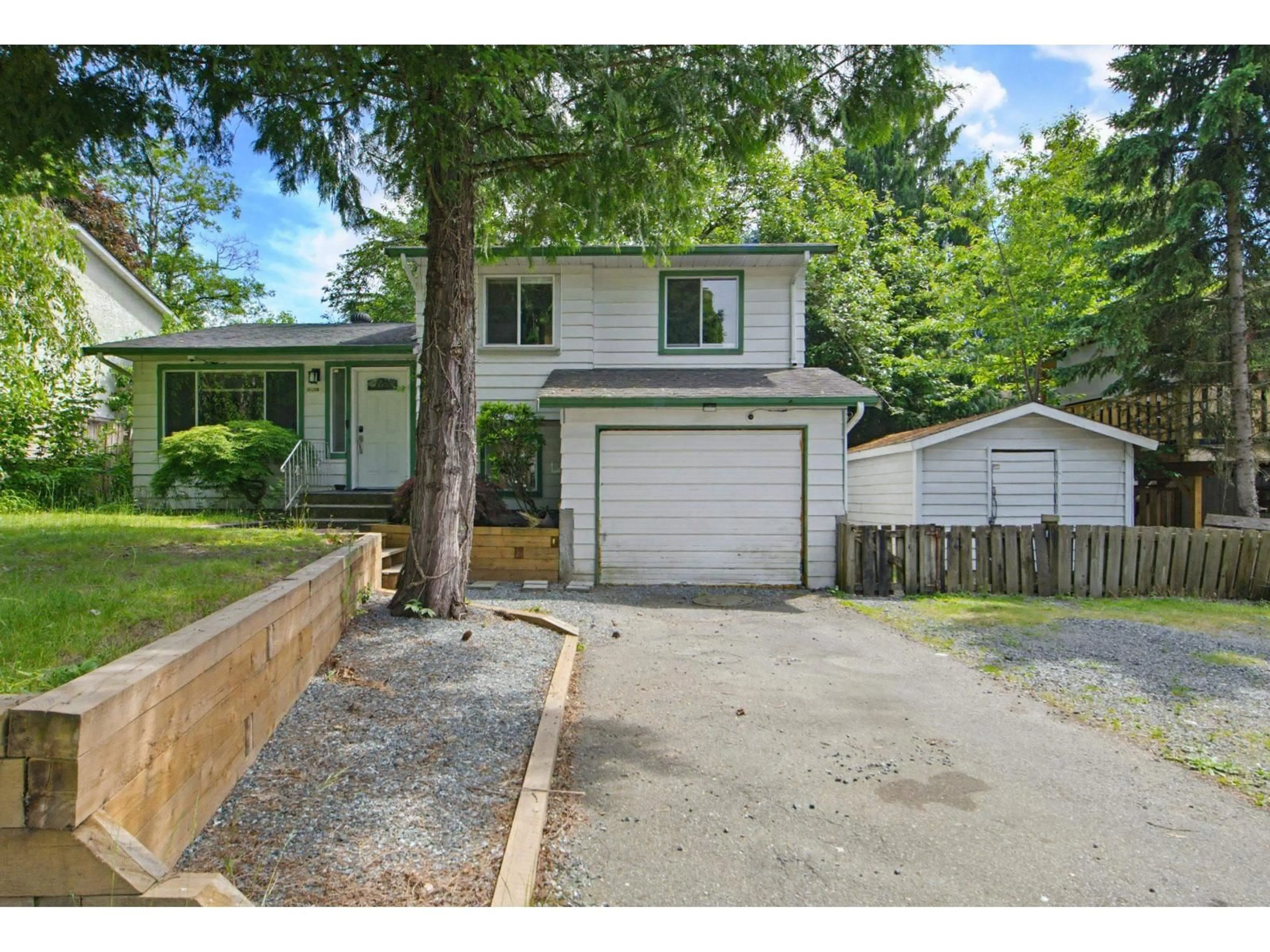 Unknown for 18298 63A AVENUE, Surrey British Columbia V3S8A8