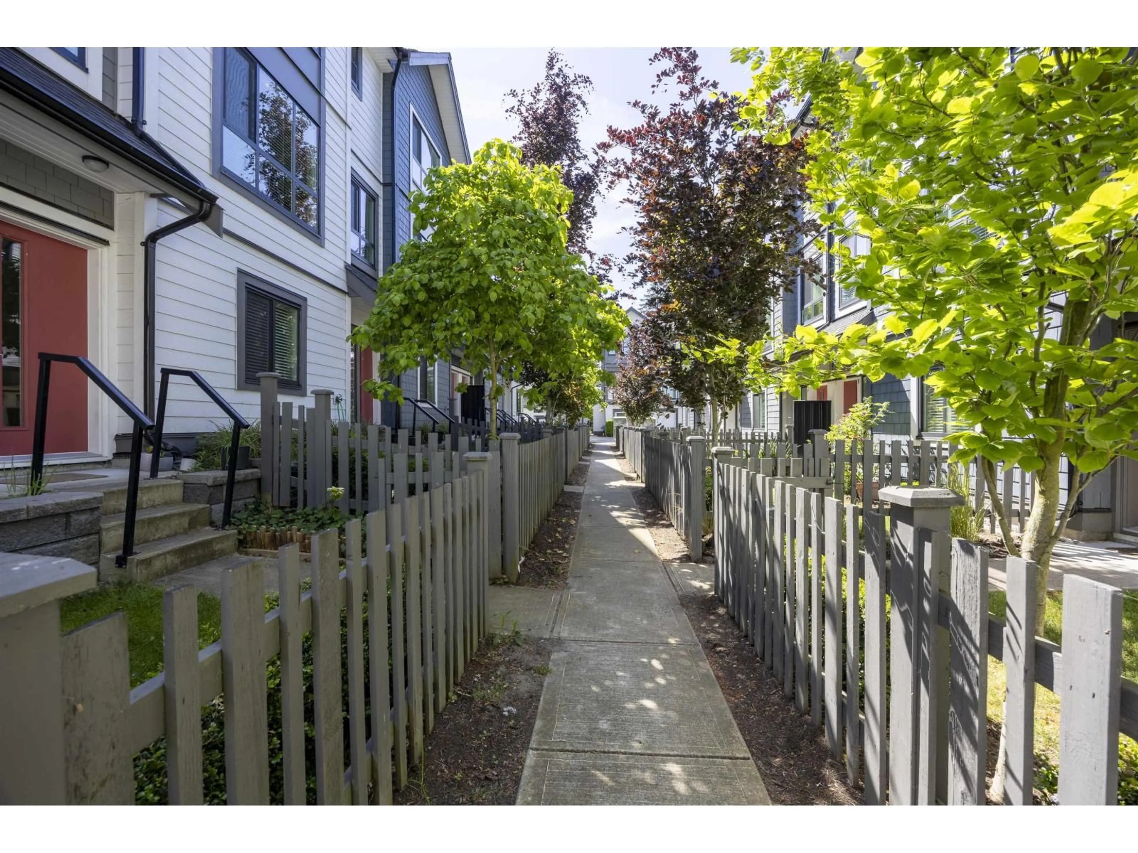 Patio, street for 13 - 16760 25 AVENUE, Surrey British Columbia V3Z0W4