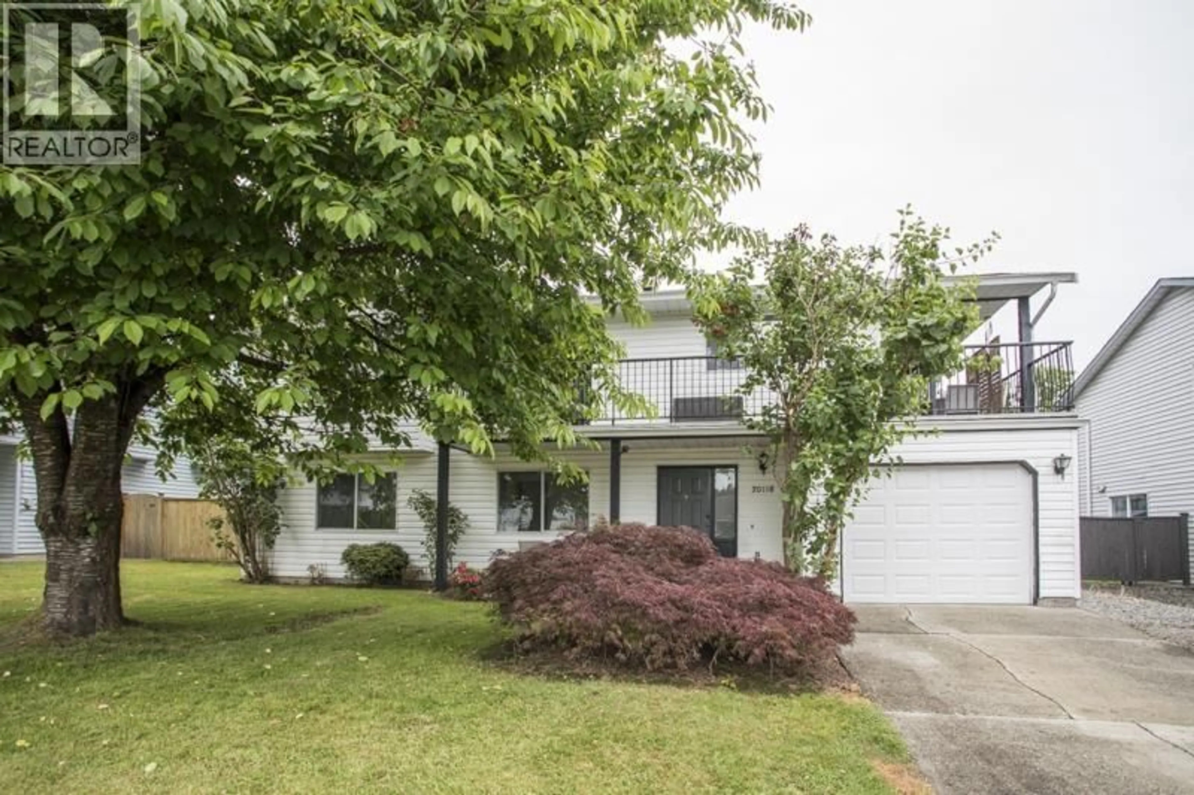 Home with vinyl exterior material, street for 20118 OSPRING STREET, Maple Ridge British Columbia V2X0G5