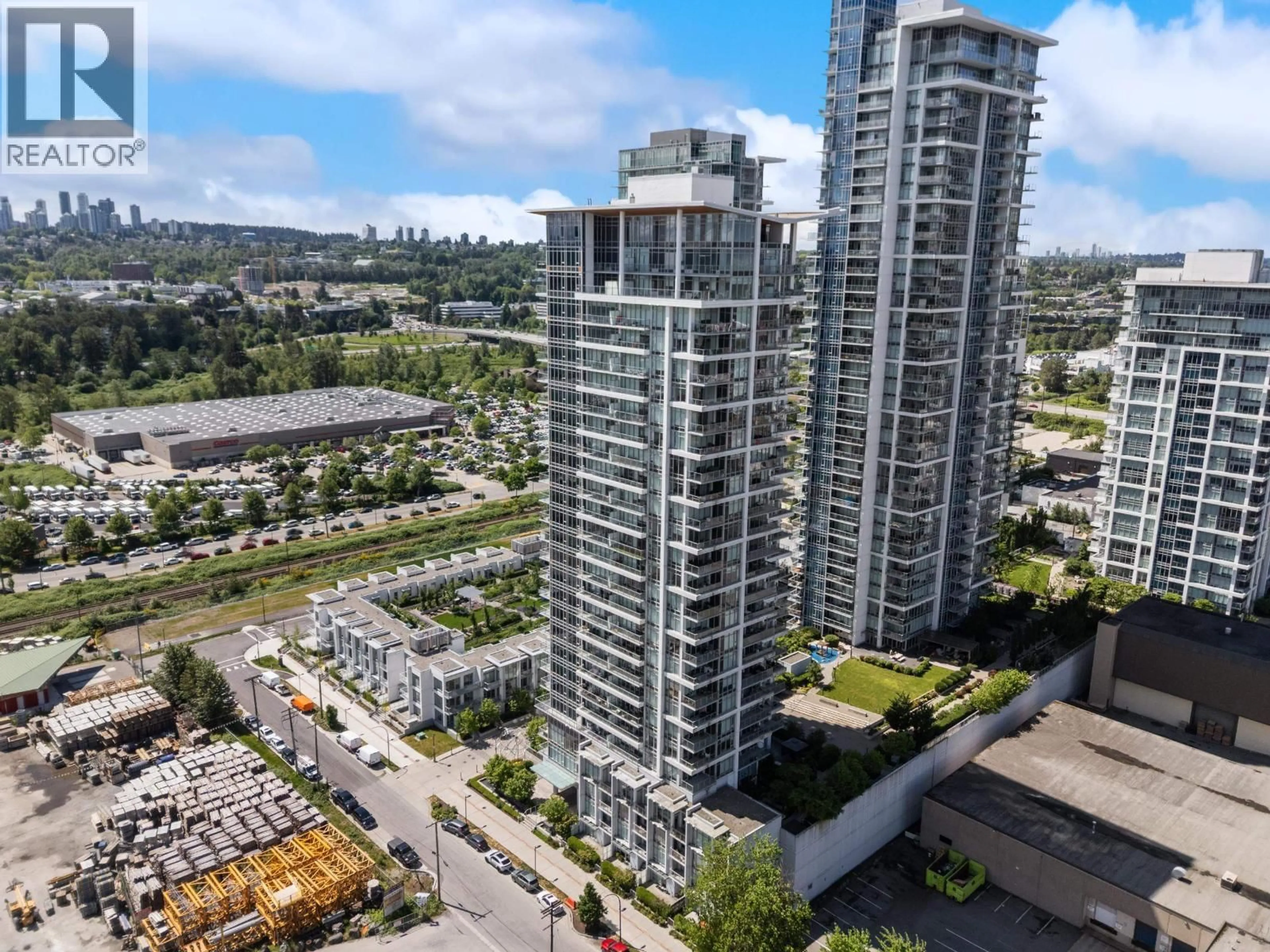 A pic from outside/outdoor area/front of a property/back of a property/a pic from drone, city buildings view from balcony for TH307 - 2351 BETA AVENUE, Burnaby British Columbia V5C0M2