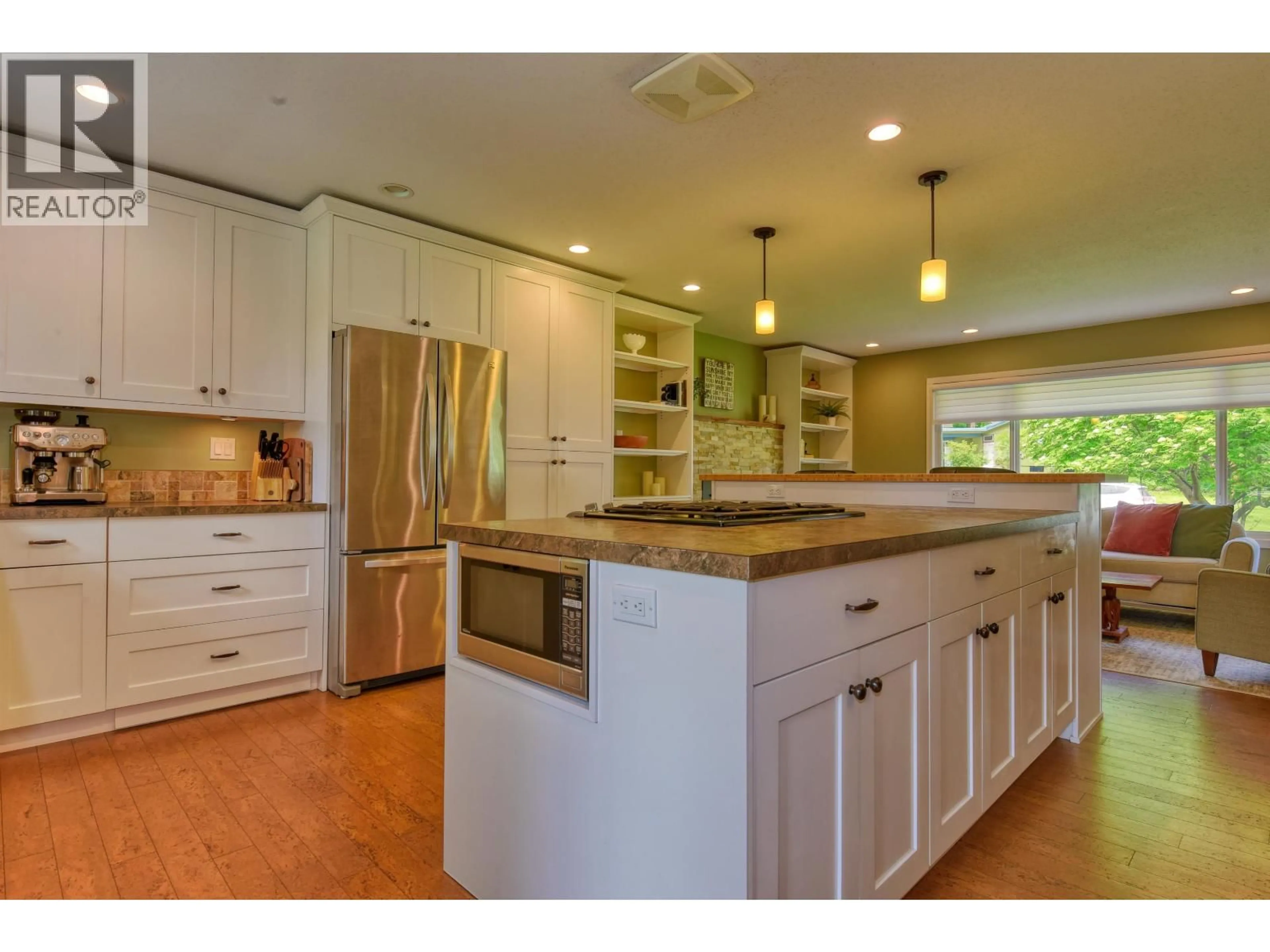 Open concept kitchen, unknown for 1125 PIGEON AVENUE, Williams Lake British Columbia V2G2C2