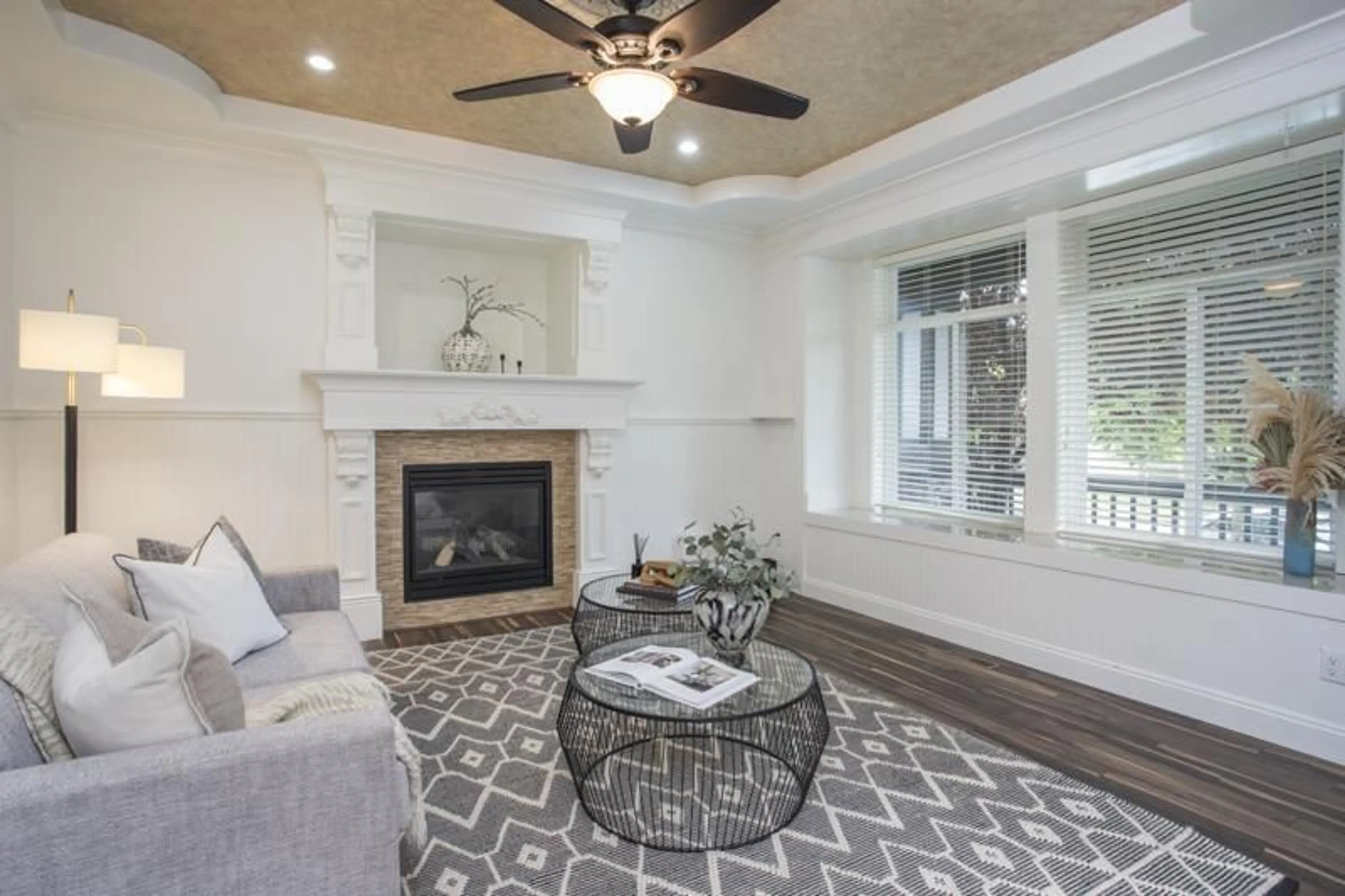 Living room with furniture, unknown for 14967 59A AVENUE, Surrey British Columbia V3S1H9