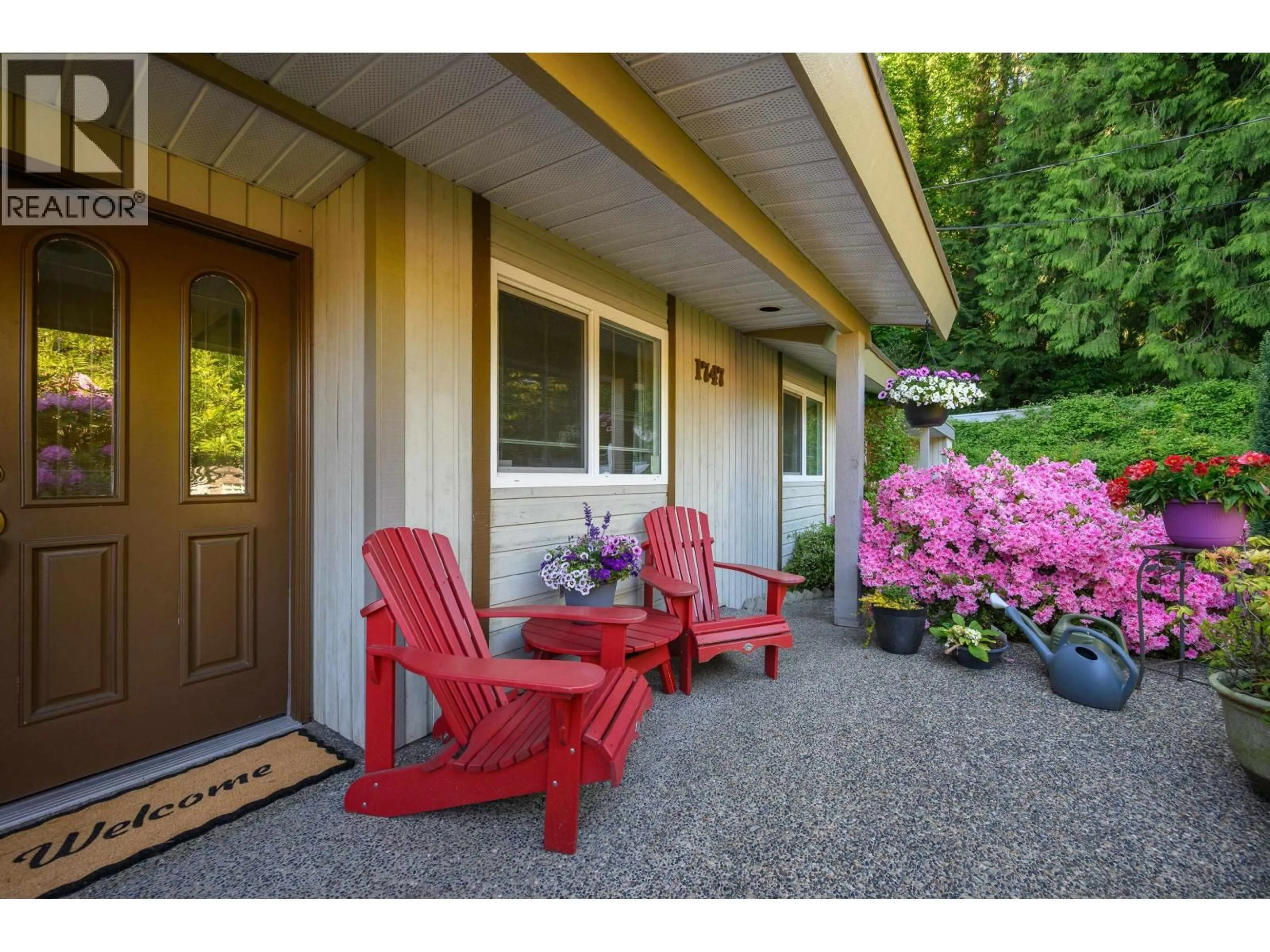 Unknown for 1747 BELLELYNN PLACE, North Vancouver British Columbia V7J2T9
