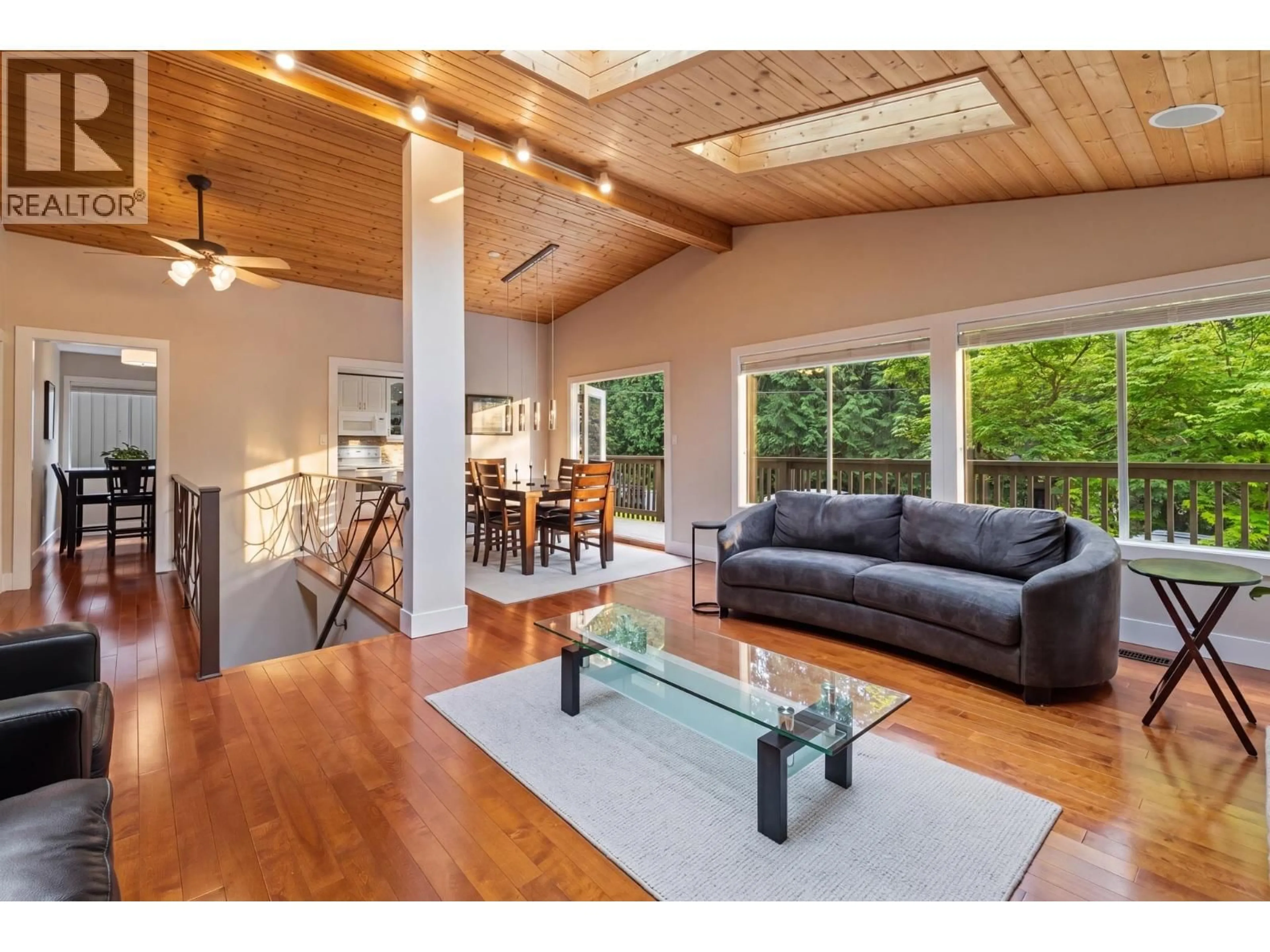 Unknown for 676 WELLINGTON DRIVE, North Vancouver British Columbia V7K1K7