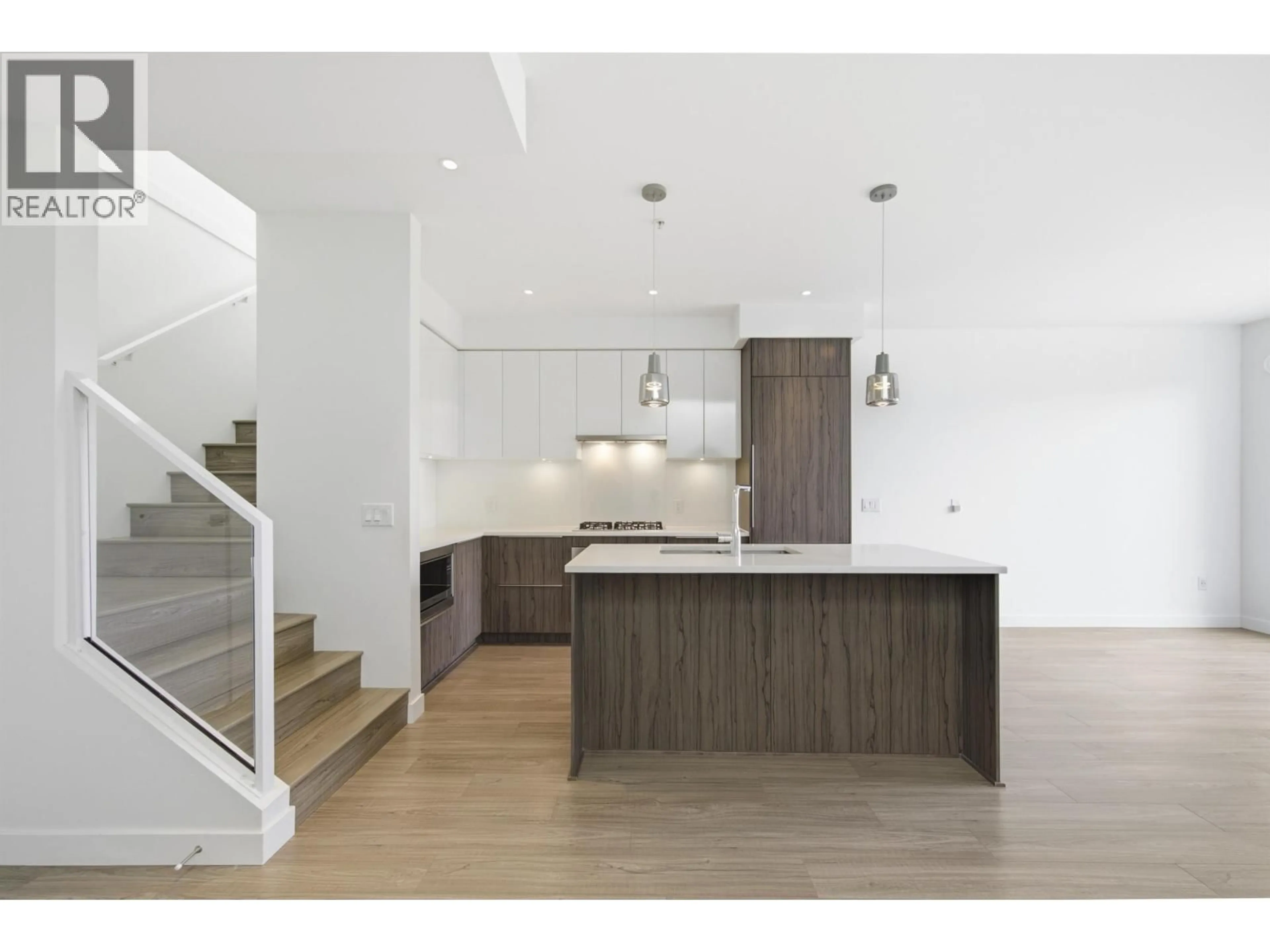Unknown for 501 - 379 BROADWAY, Vancouver British Columbia V5T1W6