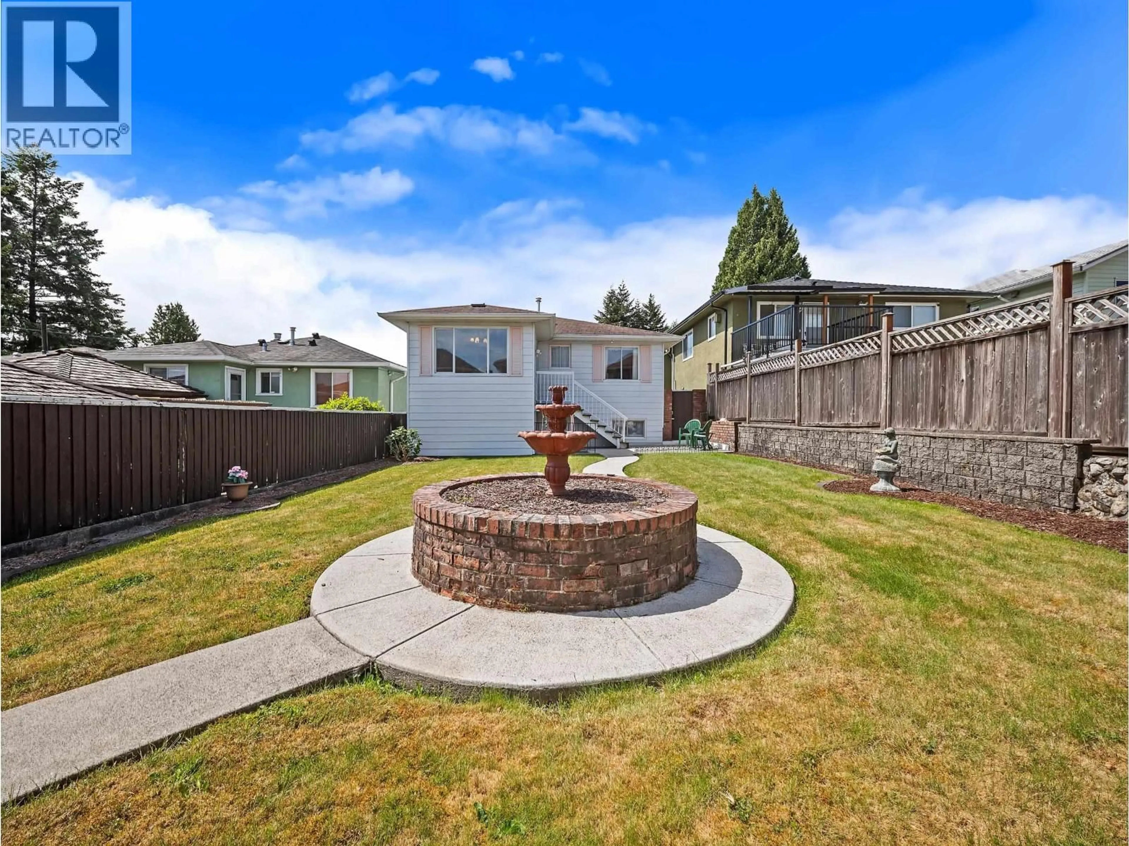 Unknown for 7766 DAVIES STREET, Burnaby British Columbia V3N3H4
