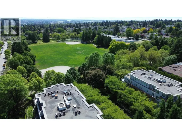 602 - 618 45TH AVENUE, Vancouver 3