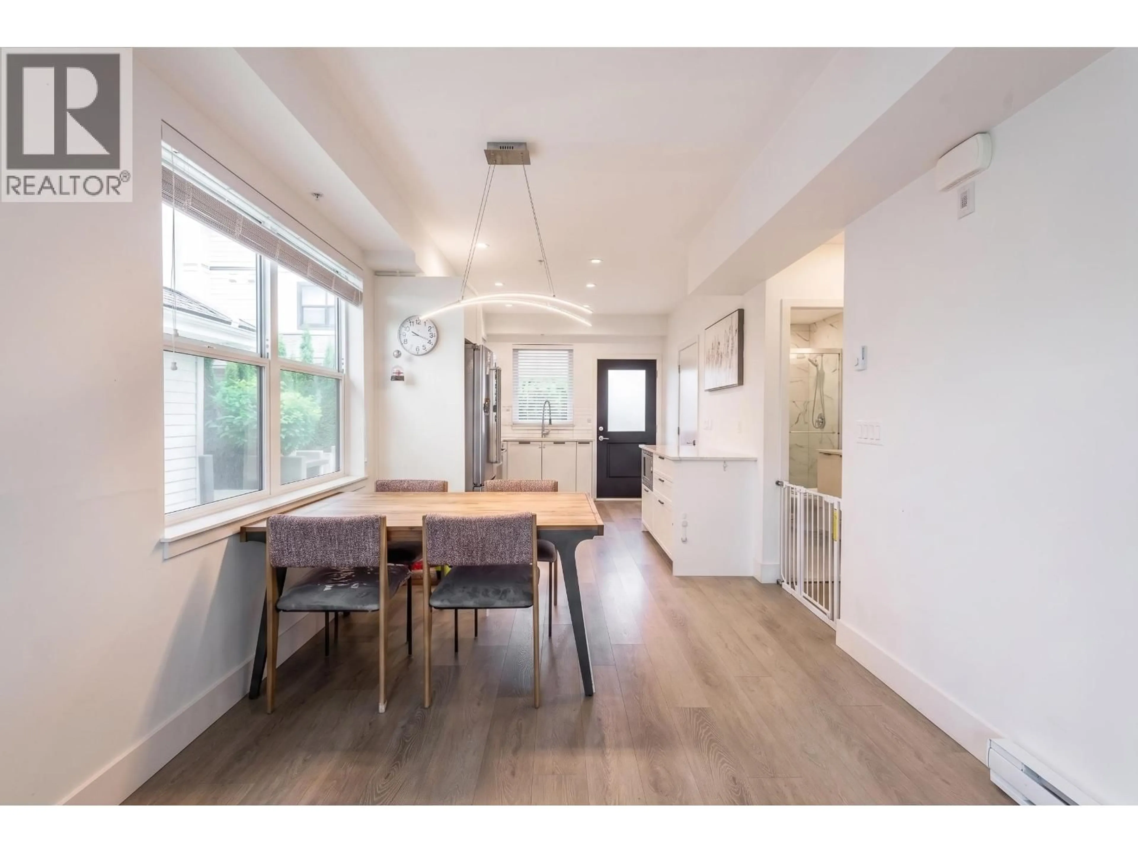 Unknown for 201 - 6933 ARCOLA STREET, Burnaby British Columbia V5E1H5