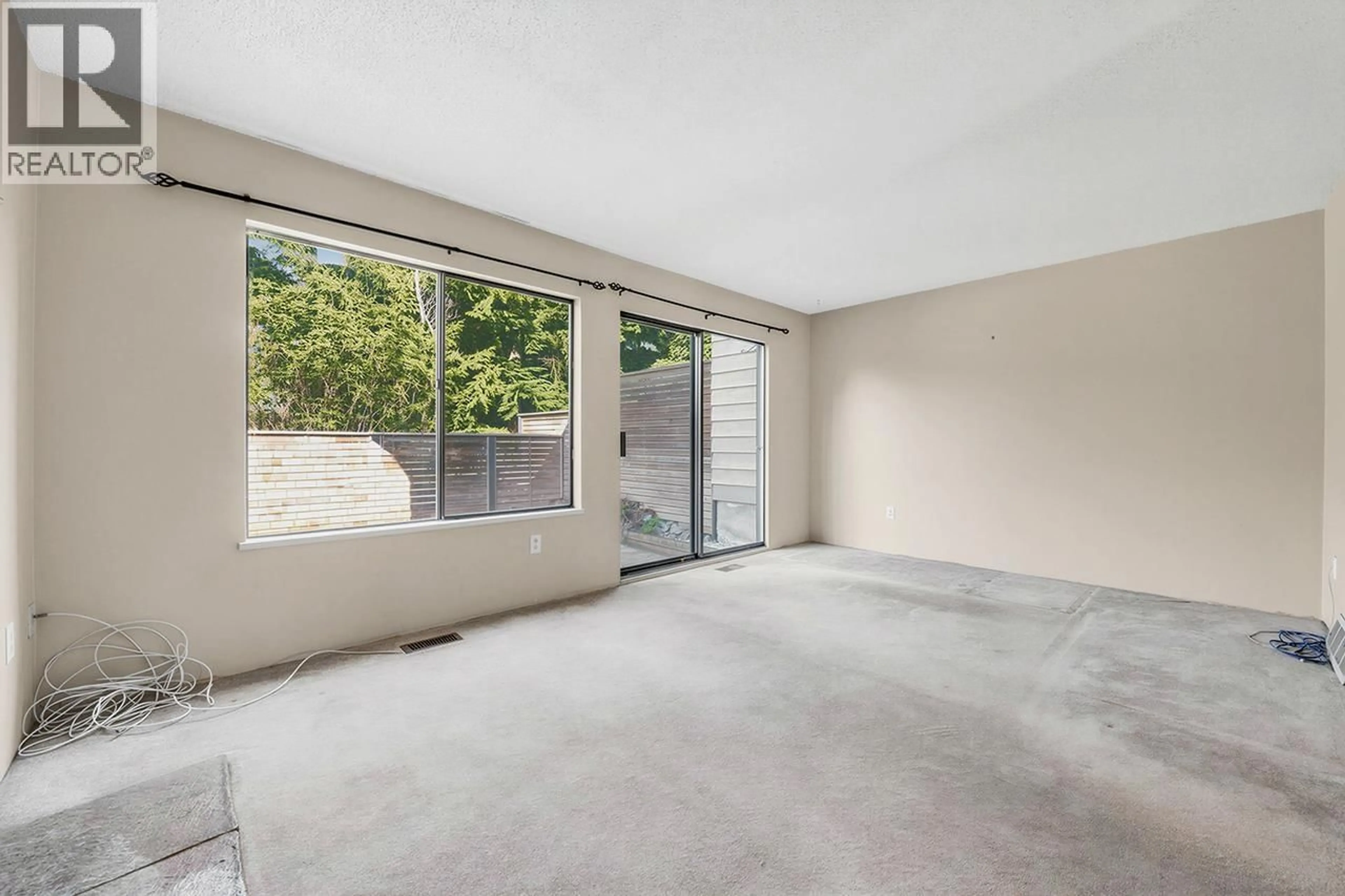 Unknown for 62 - 1930 CEDAR VILLAGE CRESCENT, North Vancouver British Columbia V7J3M5