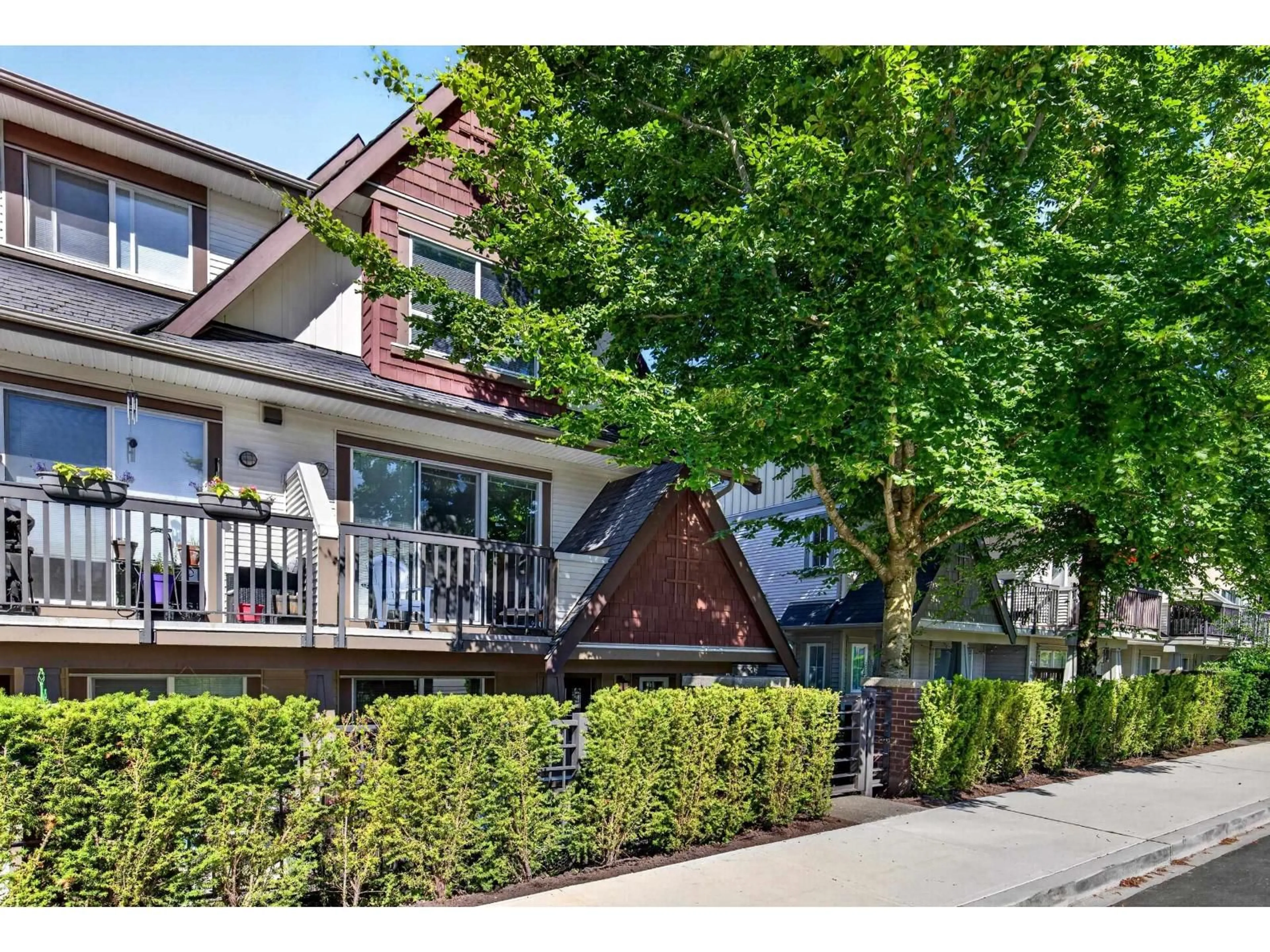 Unknown for 7 - 7155 189 STREET, Surrey British Columbia V4N5S8