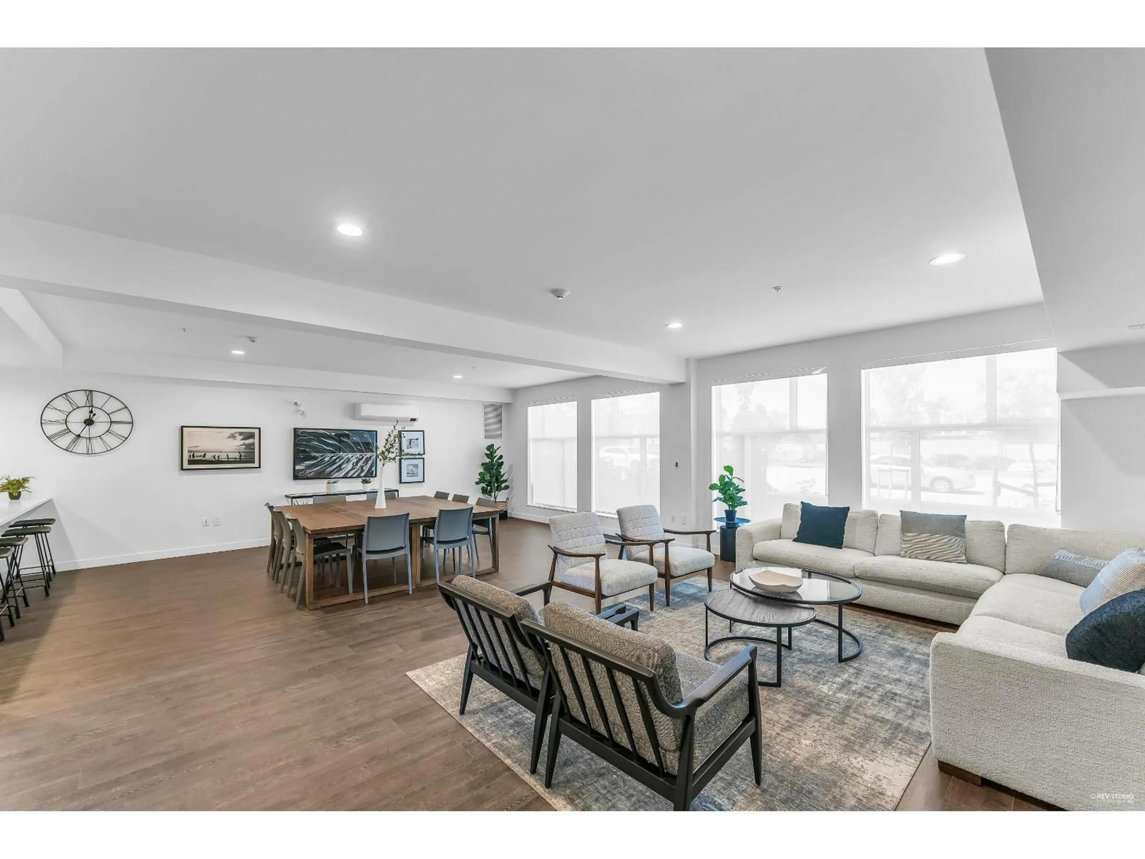 Living room with furniture, wood/laminate floor for A310 - 20834 80 AVENUE, Langley British Columbia V2Y3M3