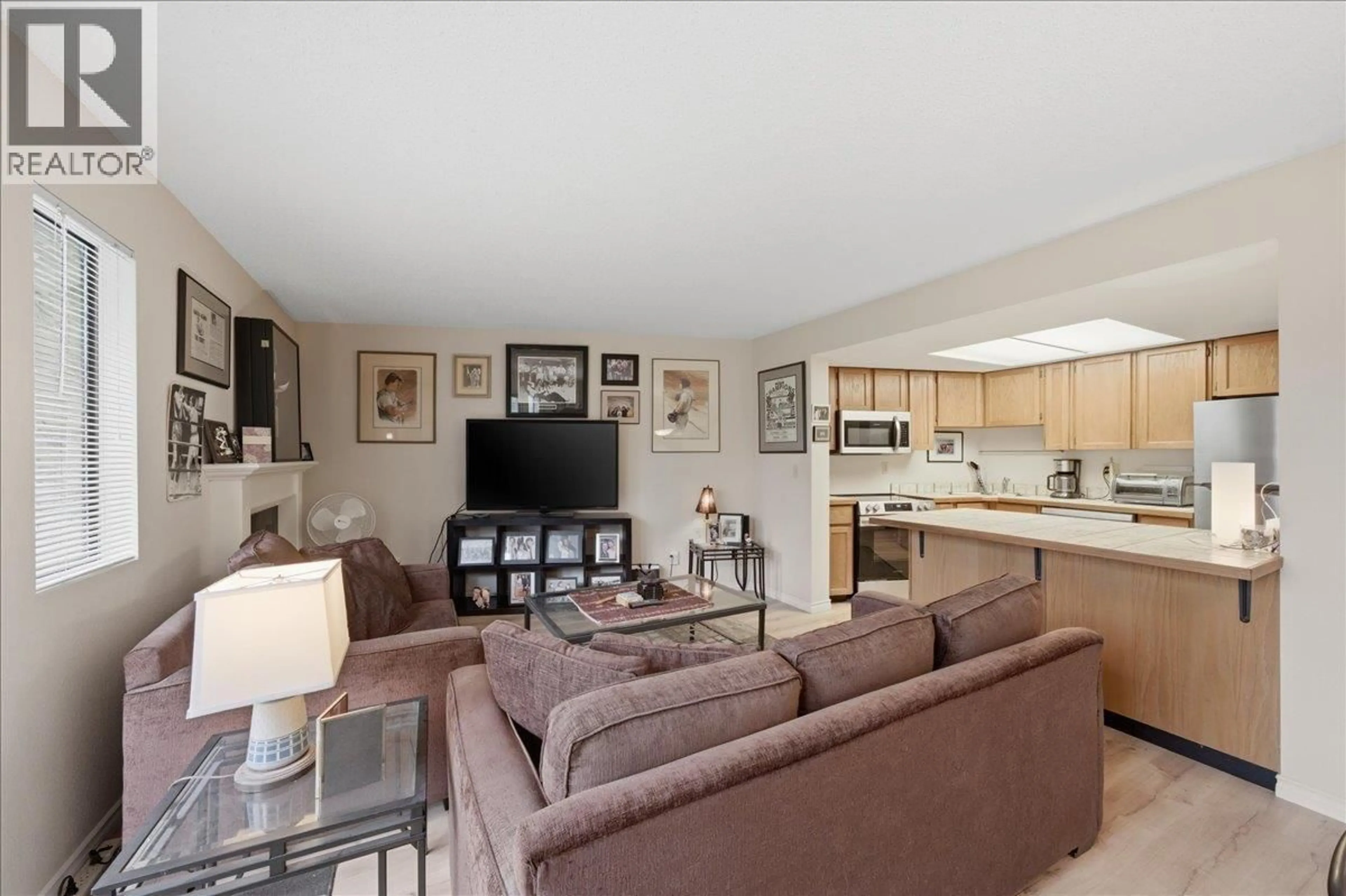 Unknown for 24 - 11900 228 STREET, Maple Ridge British Columbia V2X6L9