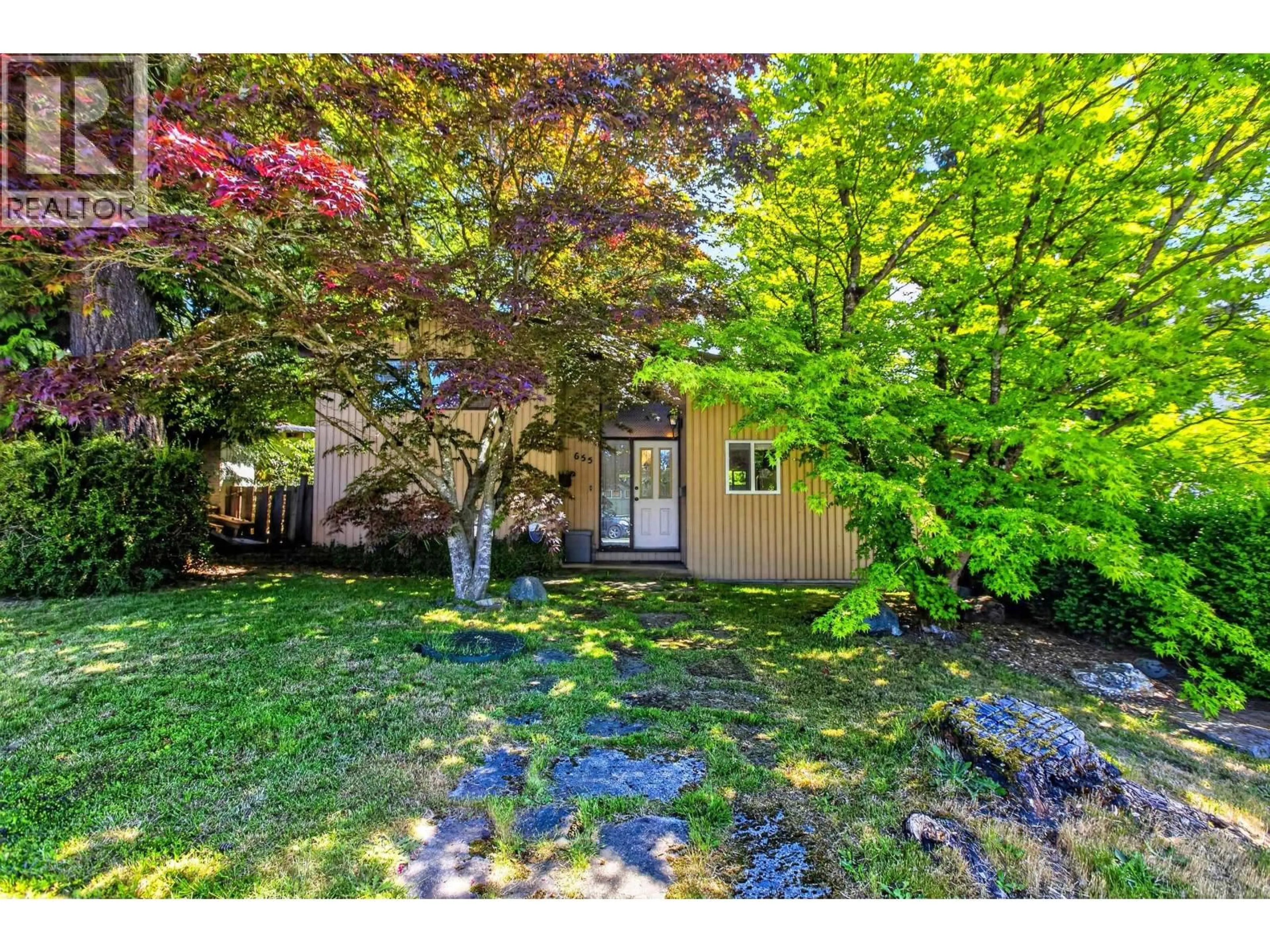 Unknown for 655 MACINTOSH STREET, Coquitlam British Columbia V3J4Y4