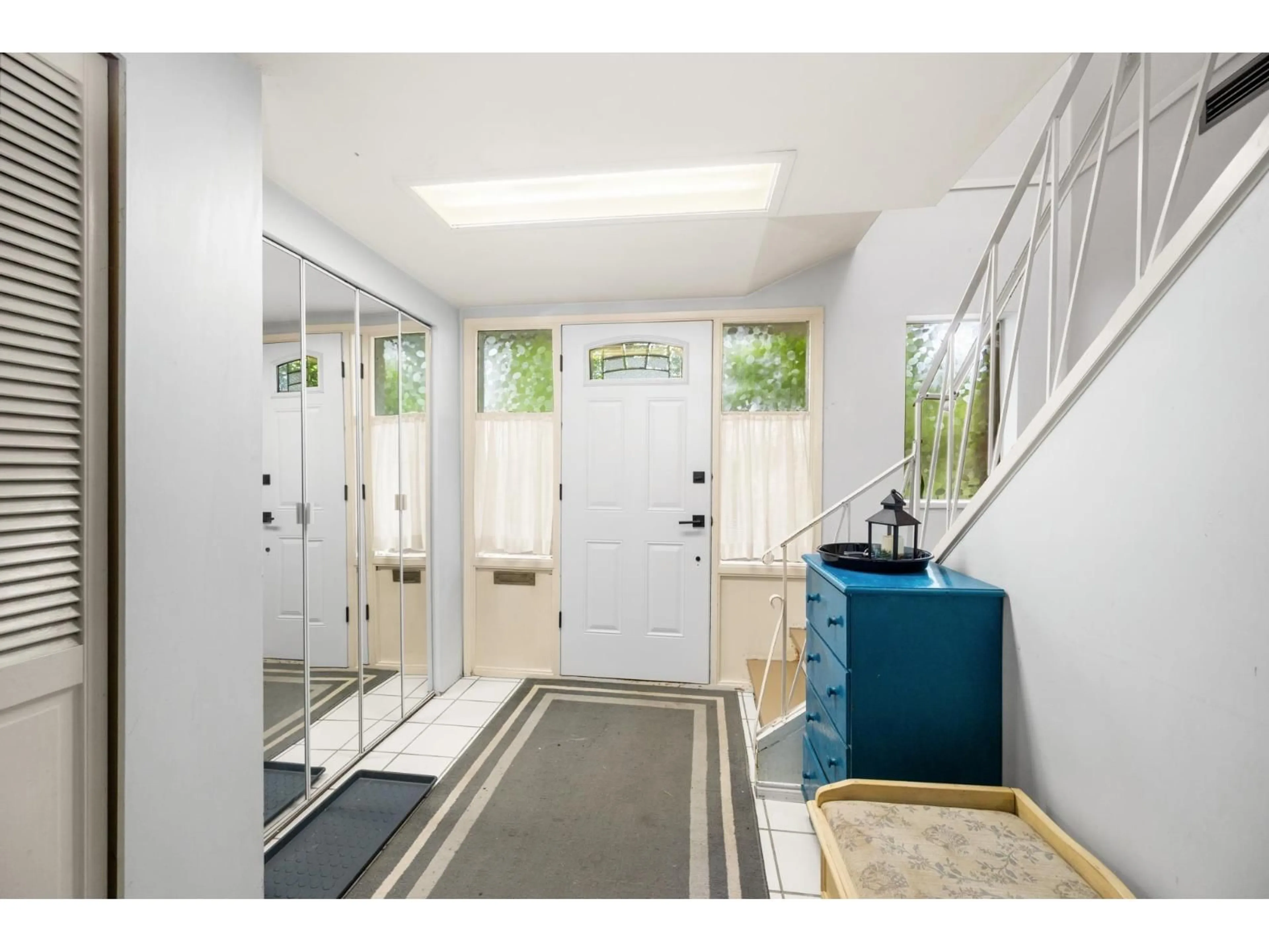 Unknown for 5910 135 STREET, Surrey British Columbia V3X1K9