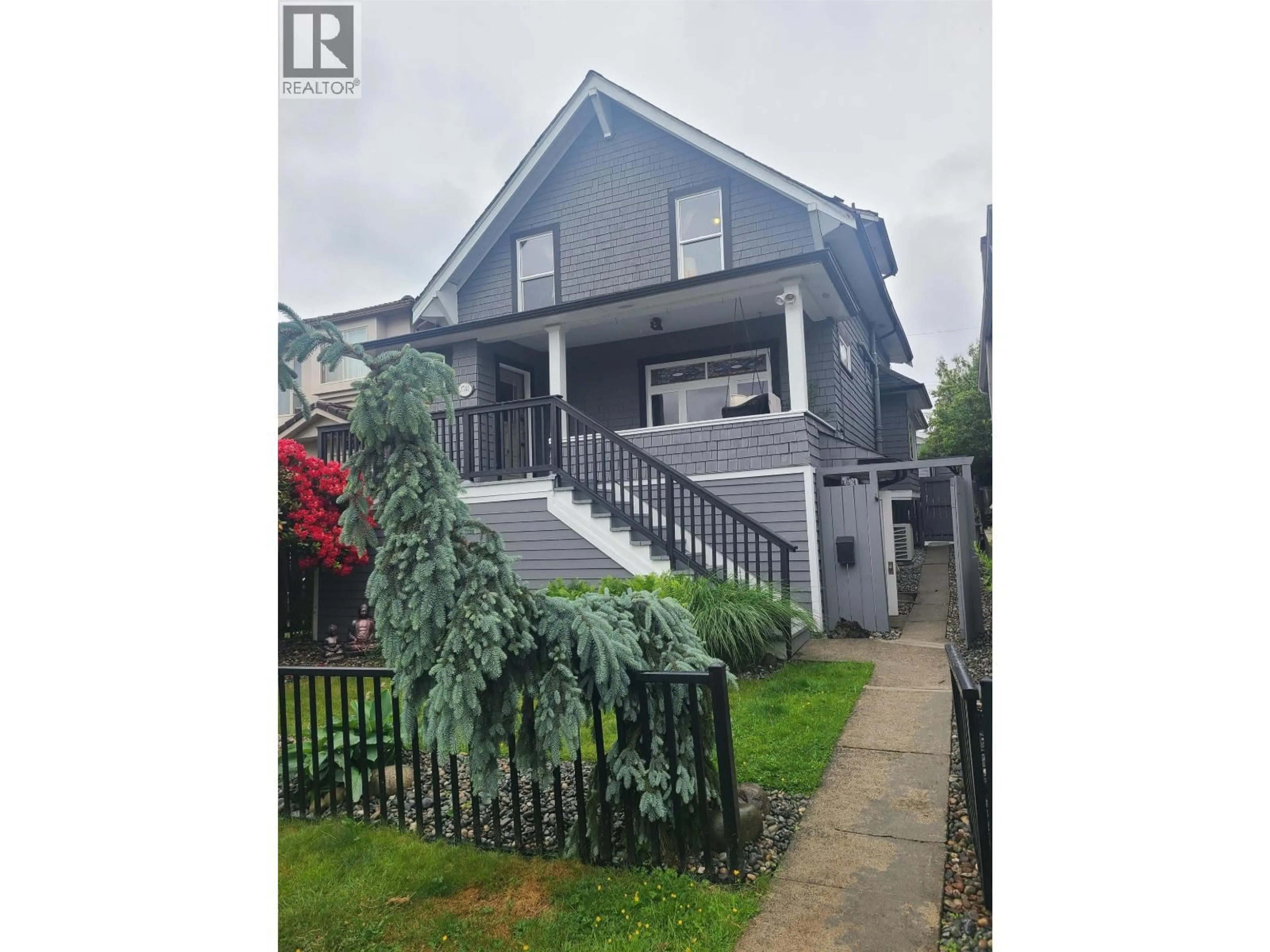 Unknown for 3740 LANARK STREET, Vancouver British Columbia V5N3R7