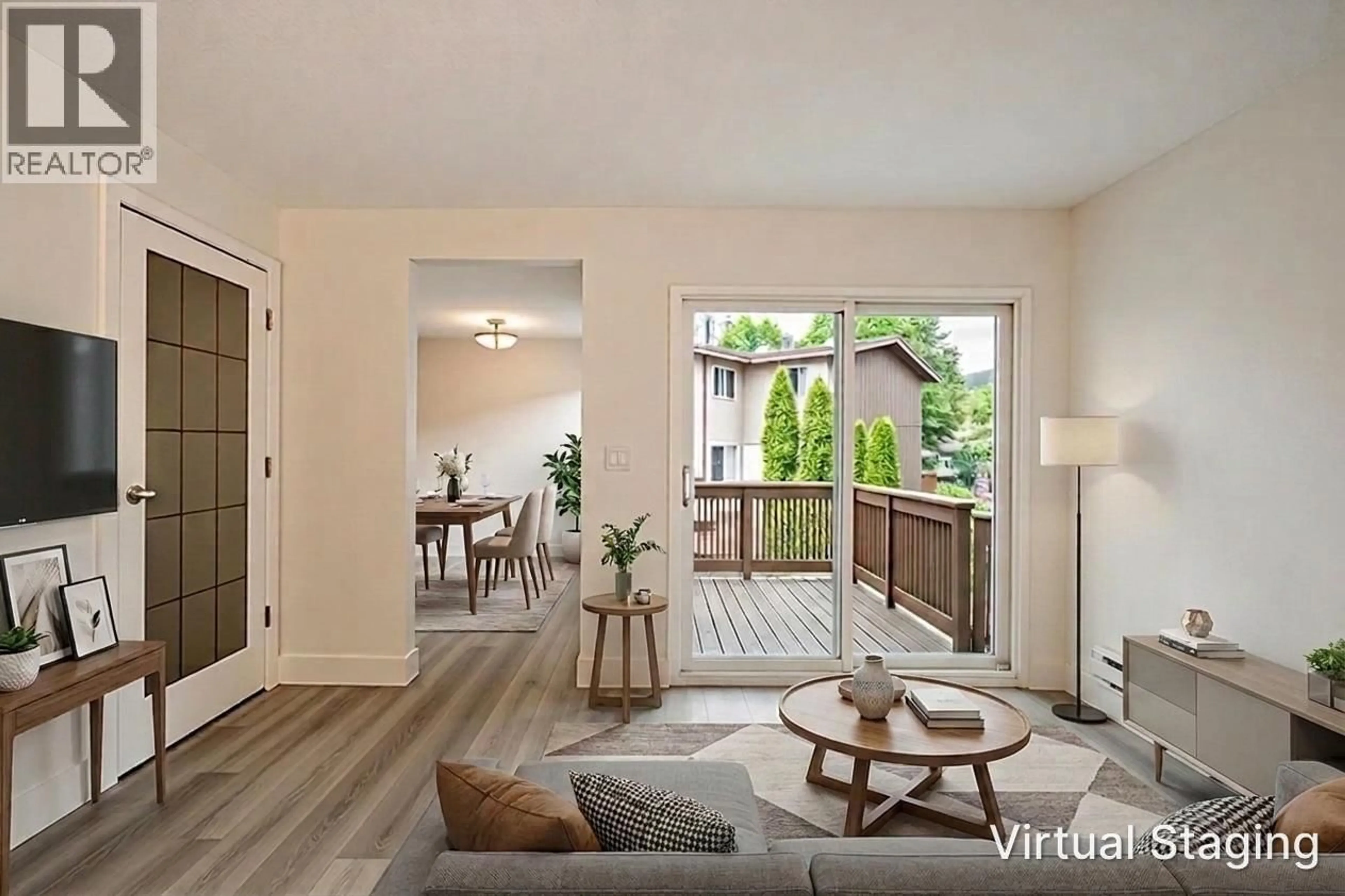 Living room with furniture, wood/laminate floor for 5 - 310 HIGHLAND WAY, Port Moody British Columbia V3H3V7