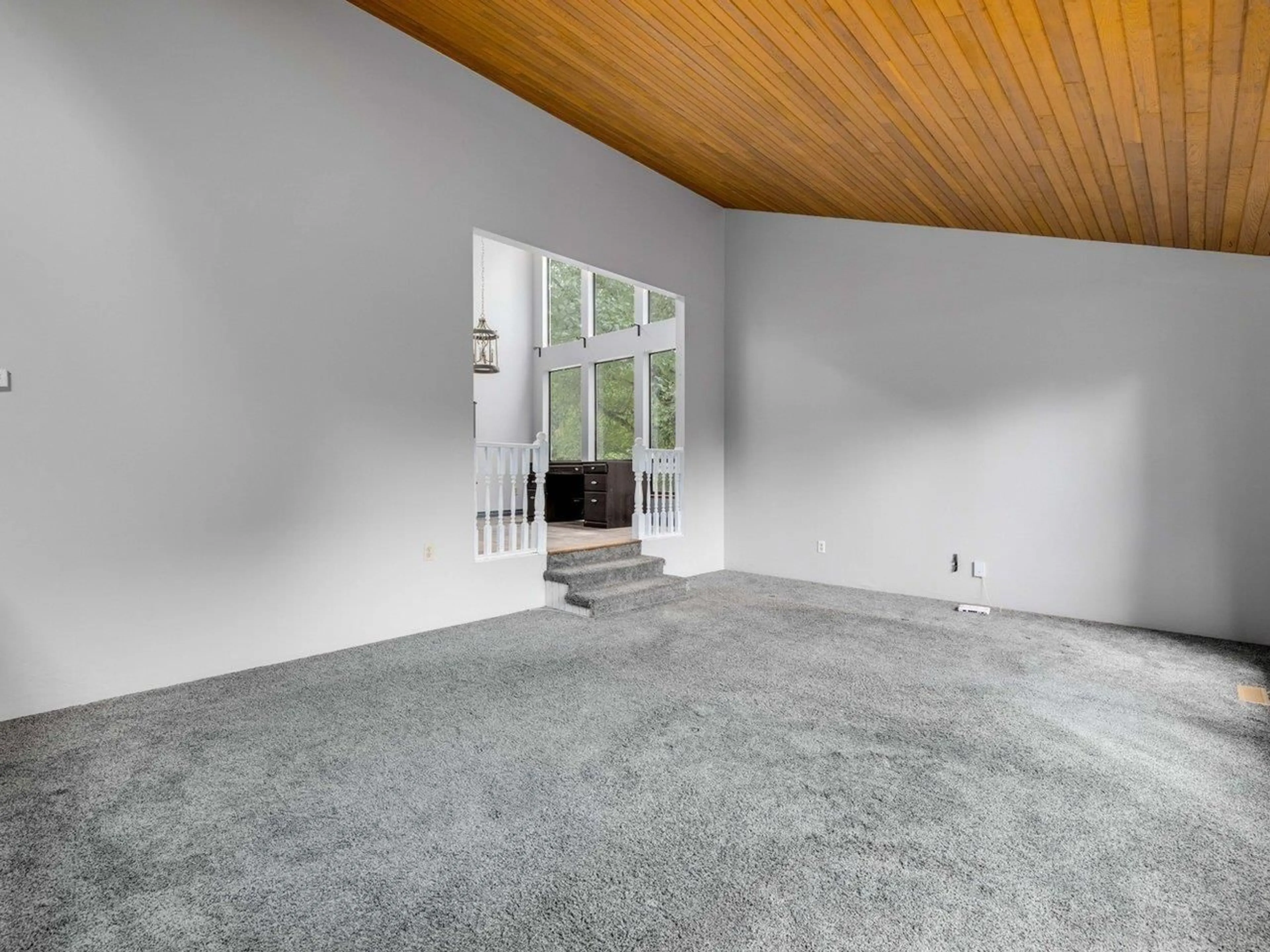 Unknown for 18208 21A AVENUE, Surrey British Columbia V3Z9W2