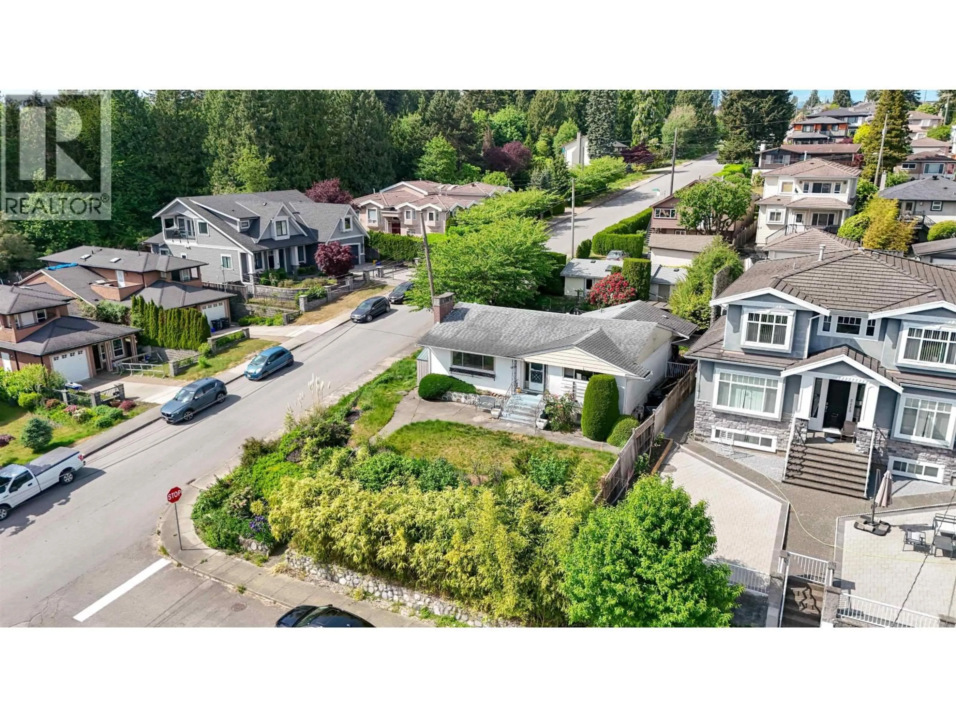 Unknown for 5105 MCKEE STREET, Burnaby British Columbia V5J2T5