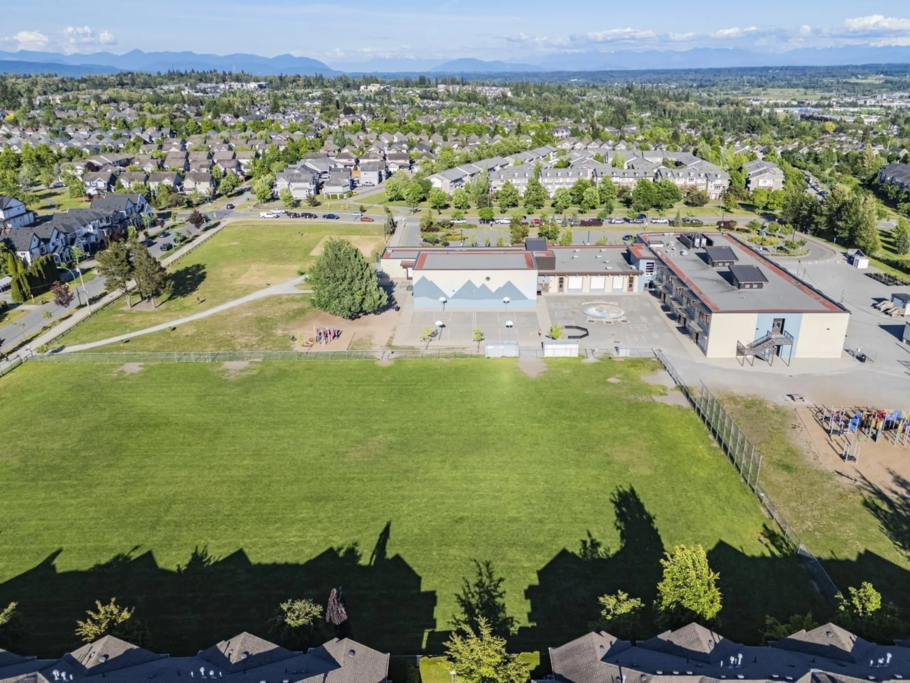A pic from outside/outdoor area/front of a property/back of a property/a pic from drone, mountain view for 16 - 6956 193 STREET, Surrey British Columbia V4N6E7