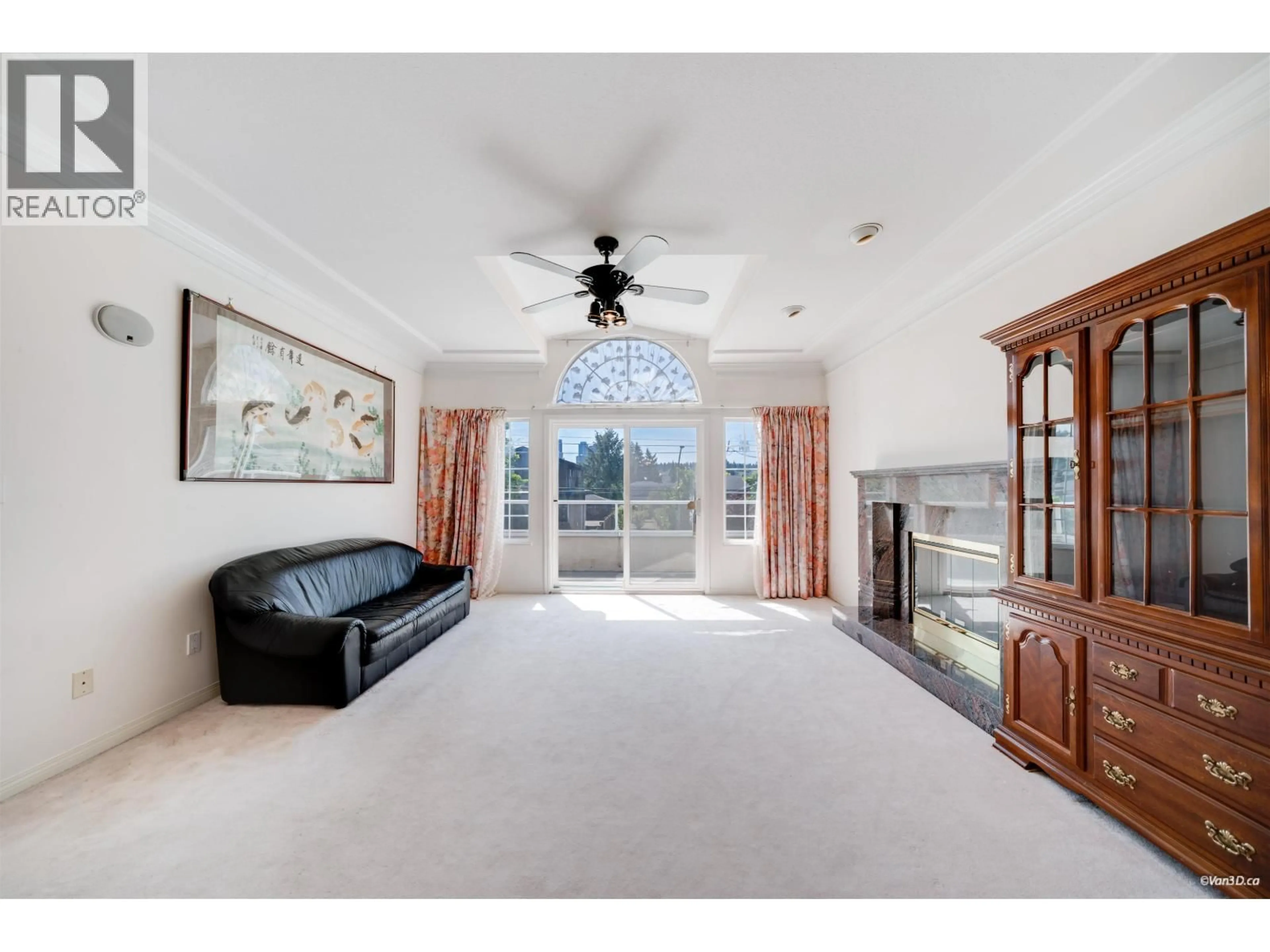 Unknown for 4089 FIR STREET, Burnaby British Columbia V5G2A9