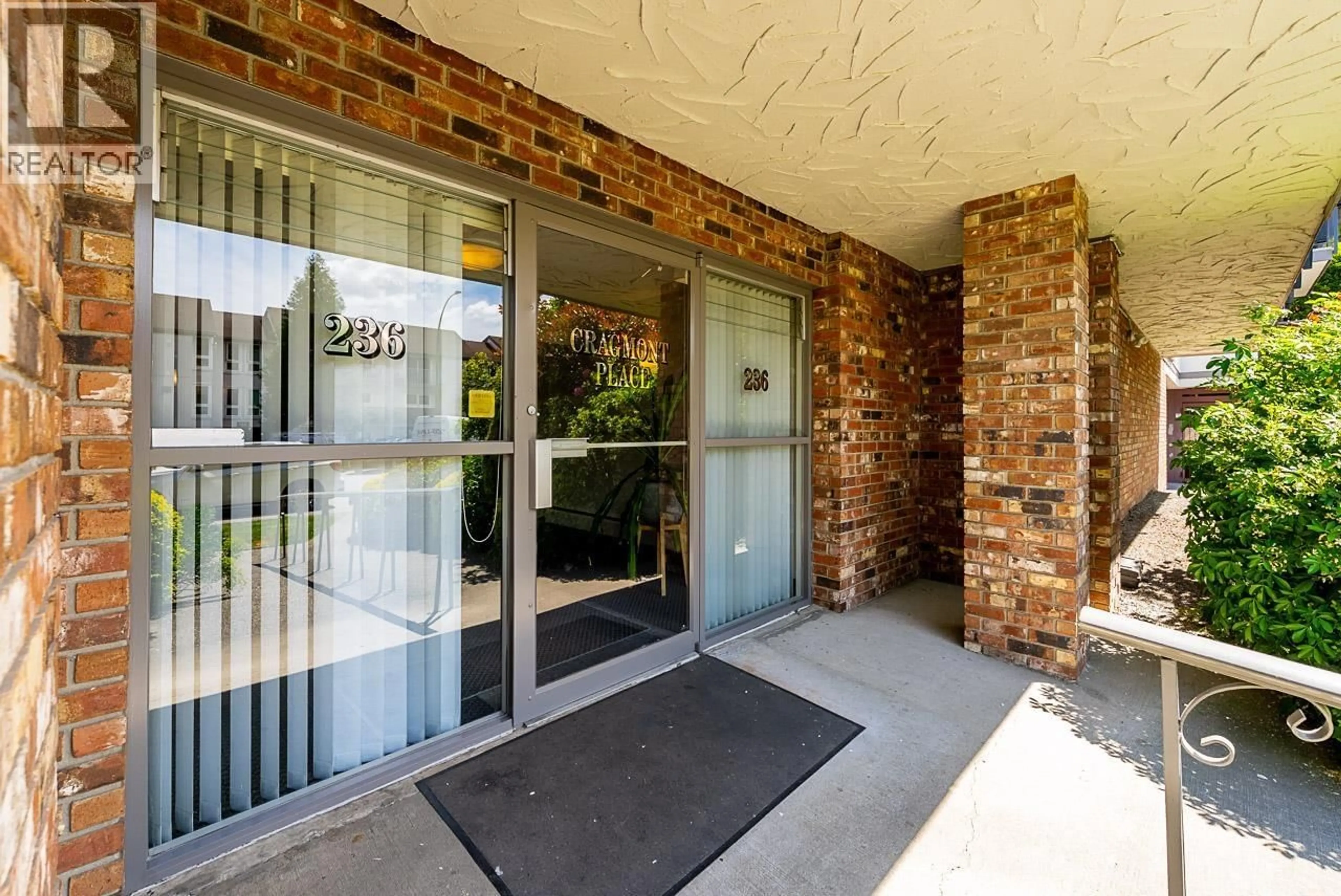 Unknown for 211 - 236 2ND STREET, North Vancouver British Columbia V7M1C6