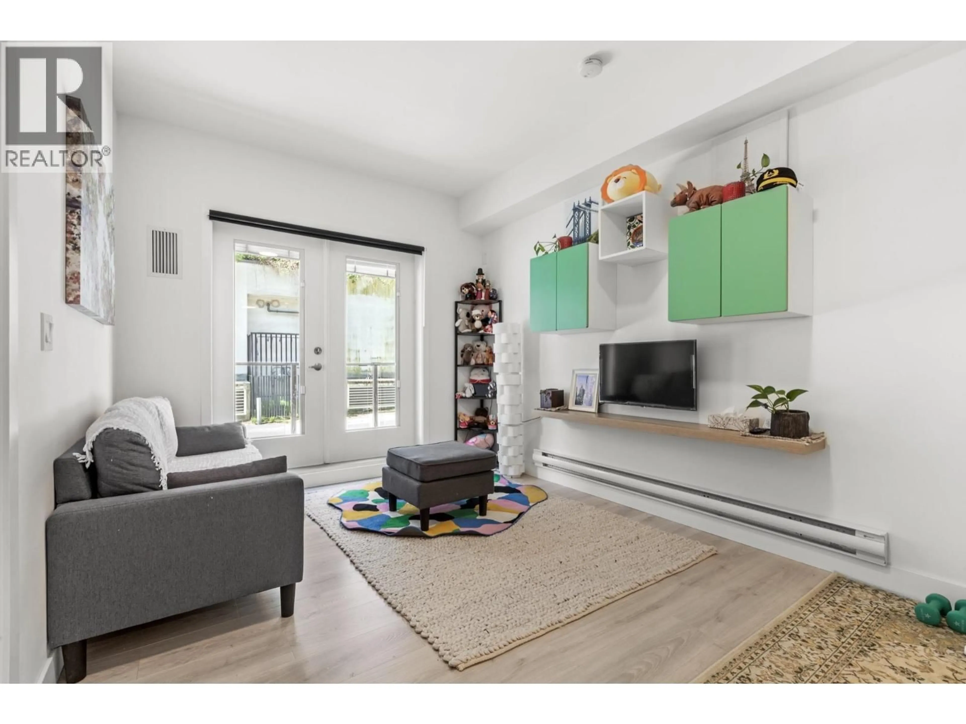Unknown for 102 - 2688 DUKE STREET, Vancouver British Columbia V5R4S9