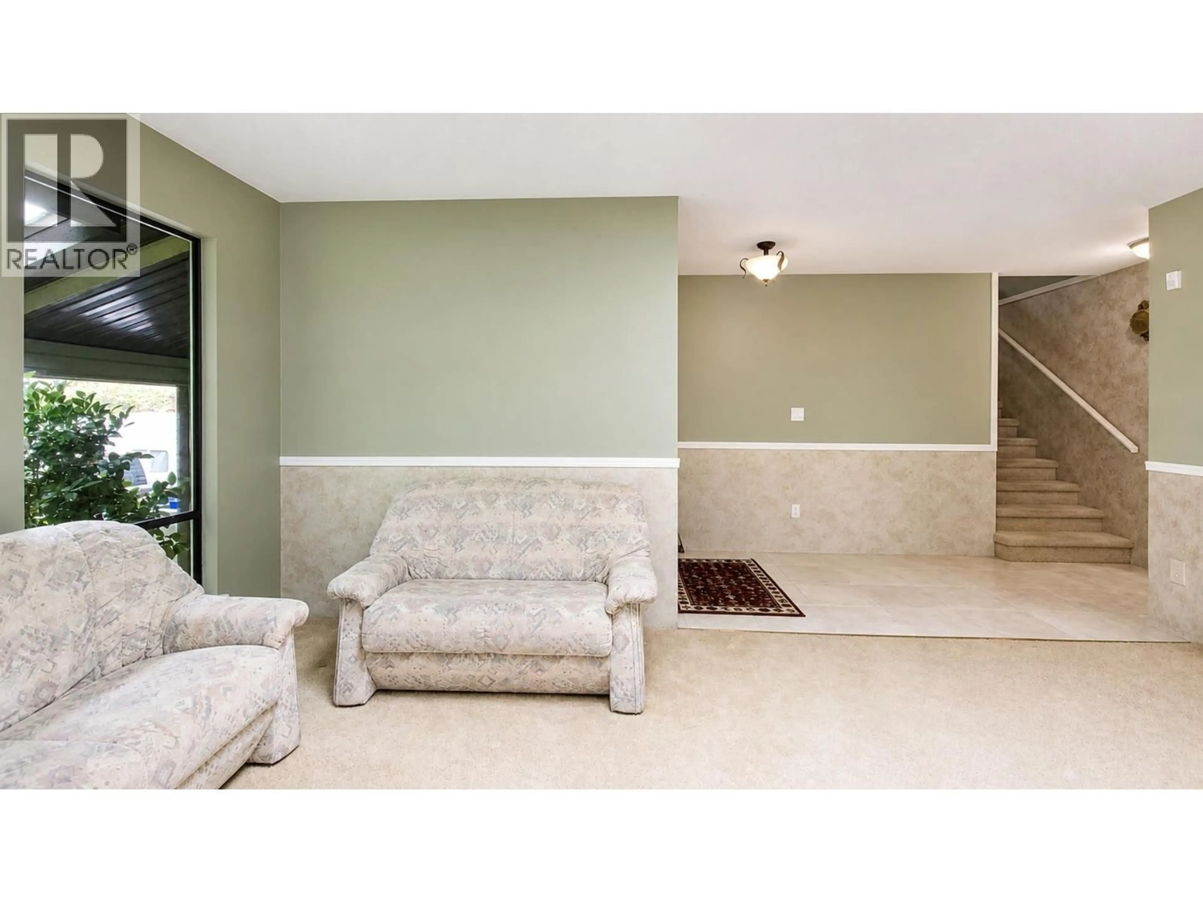 Living room with furniture, unknown for 2634 MCLAUGHLIN COURT, Coquitlam British Columbia V3B6K4