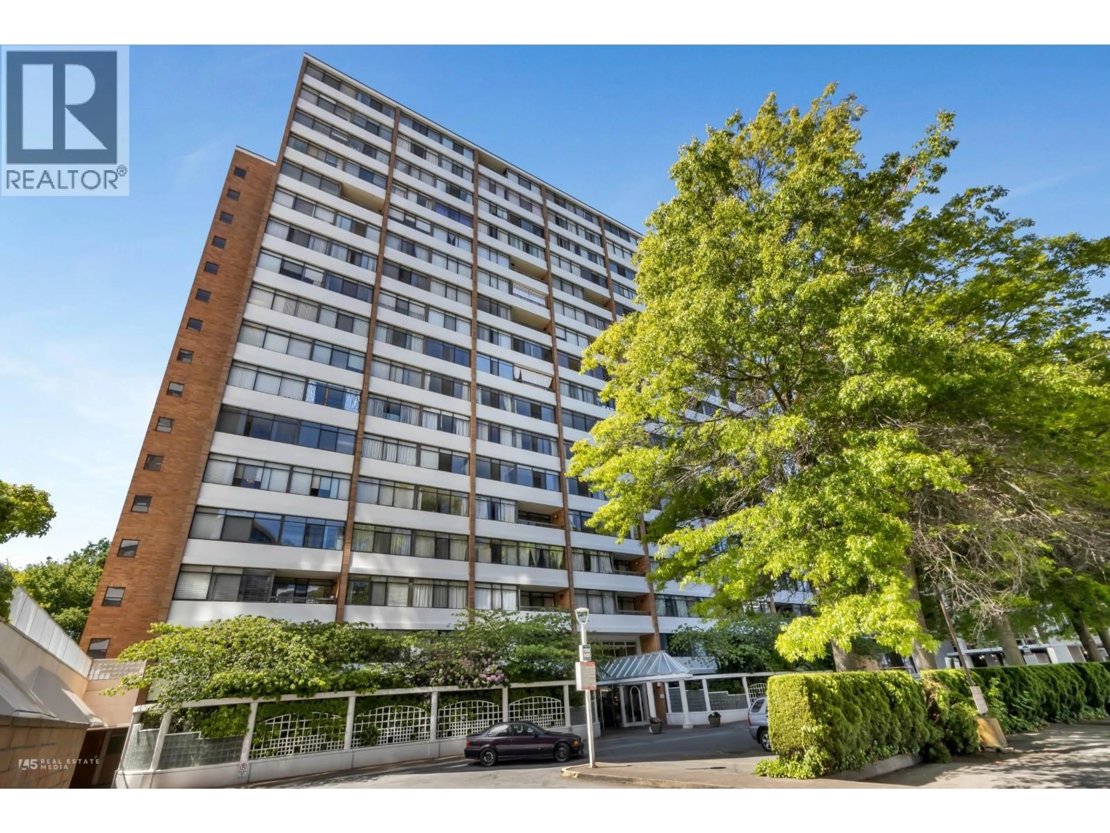 A pic from outside/outdoor area/front of a property/back of a property/a pic from drone, building for 601 - 6611 MINORU BOULEVARD, Richmond British Columbia V6Y1Y9
