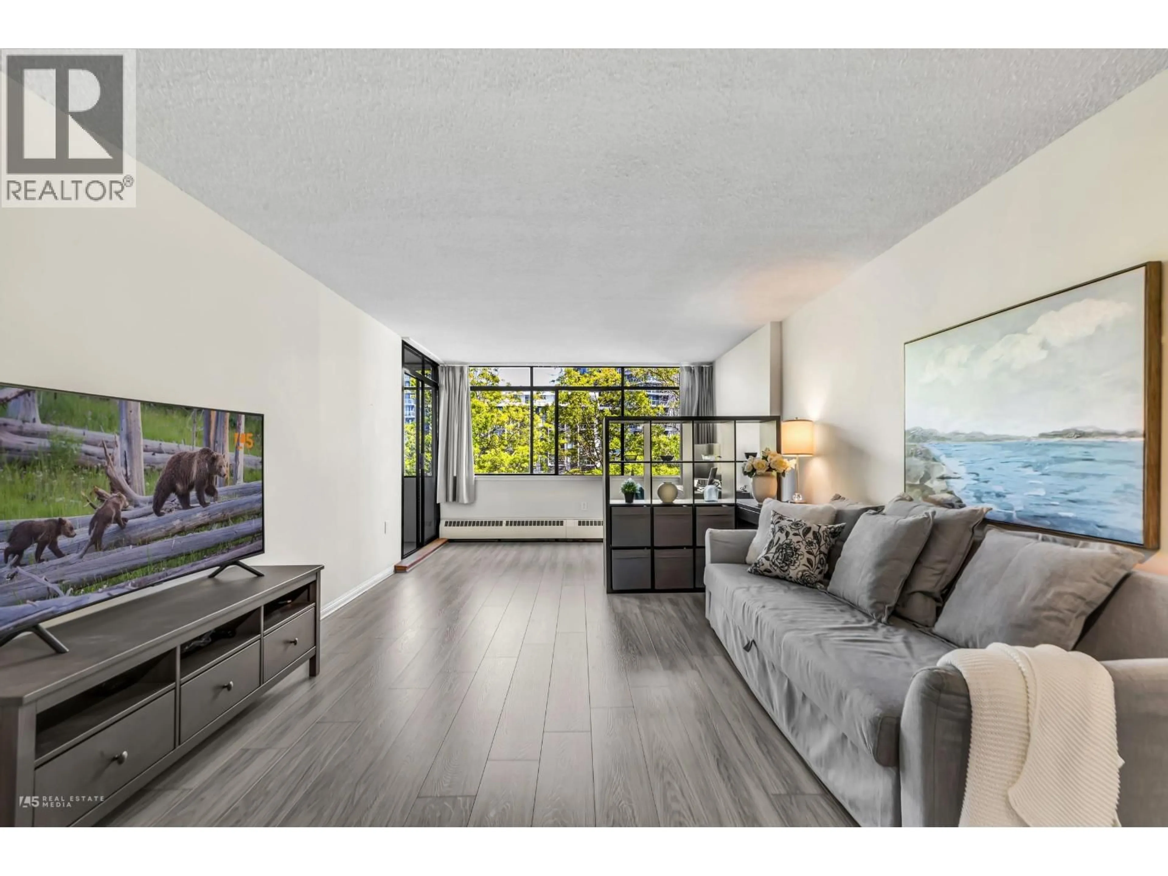 Living room with furniture, unknown for 601 - 6611 MINORU BOULEVARD, Richmond British Columbia V6Y1Y9