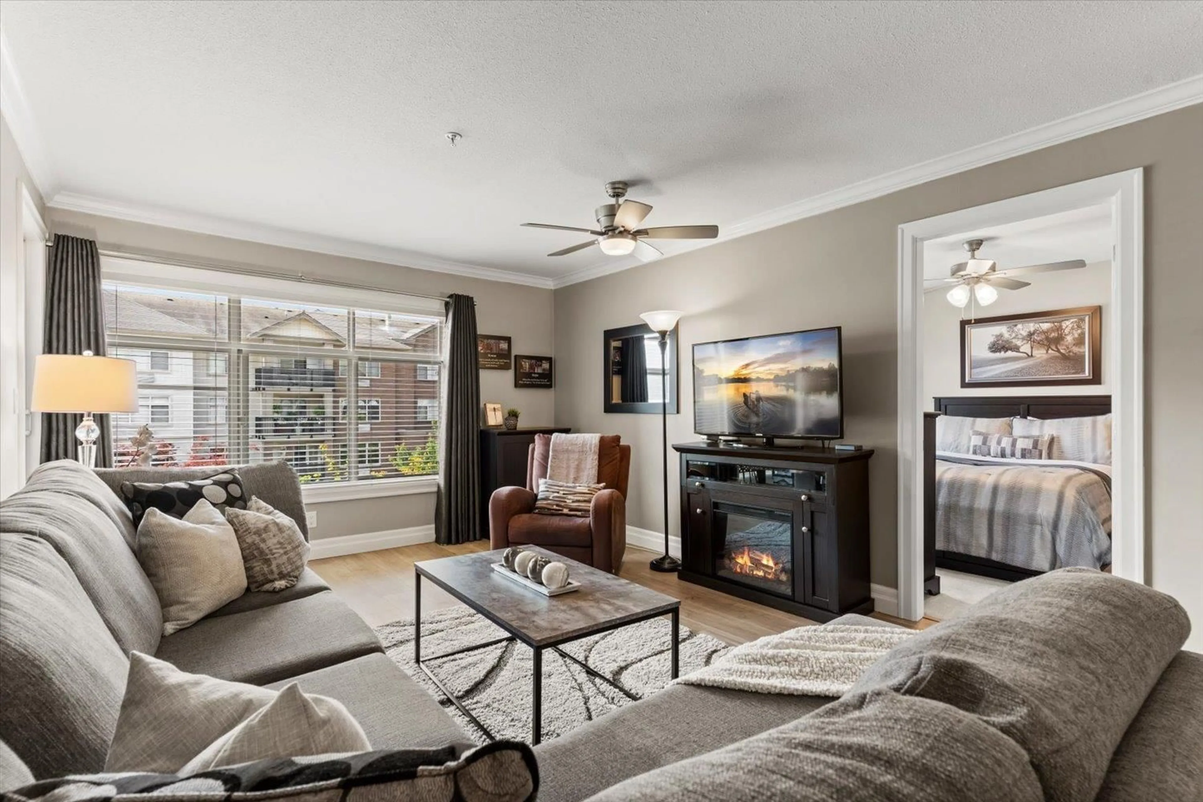 Living room with furniture, unknown for 317 - 45769 STEVENSON ROAD, Chilliwack British Columbia V2R5Z2