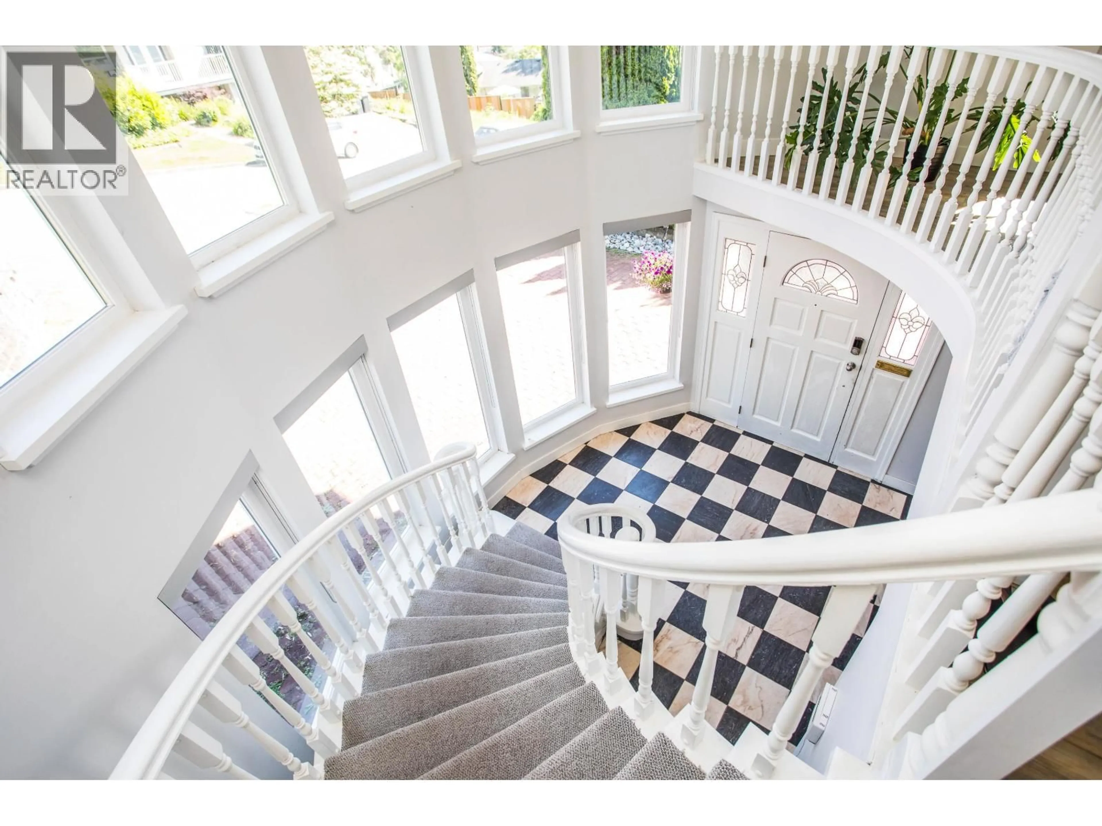 Unknown for 348 SEAFORTH CRESCENT, Coquitlam British Columbia V3K2M4