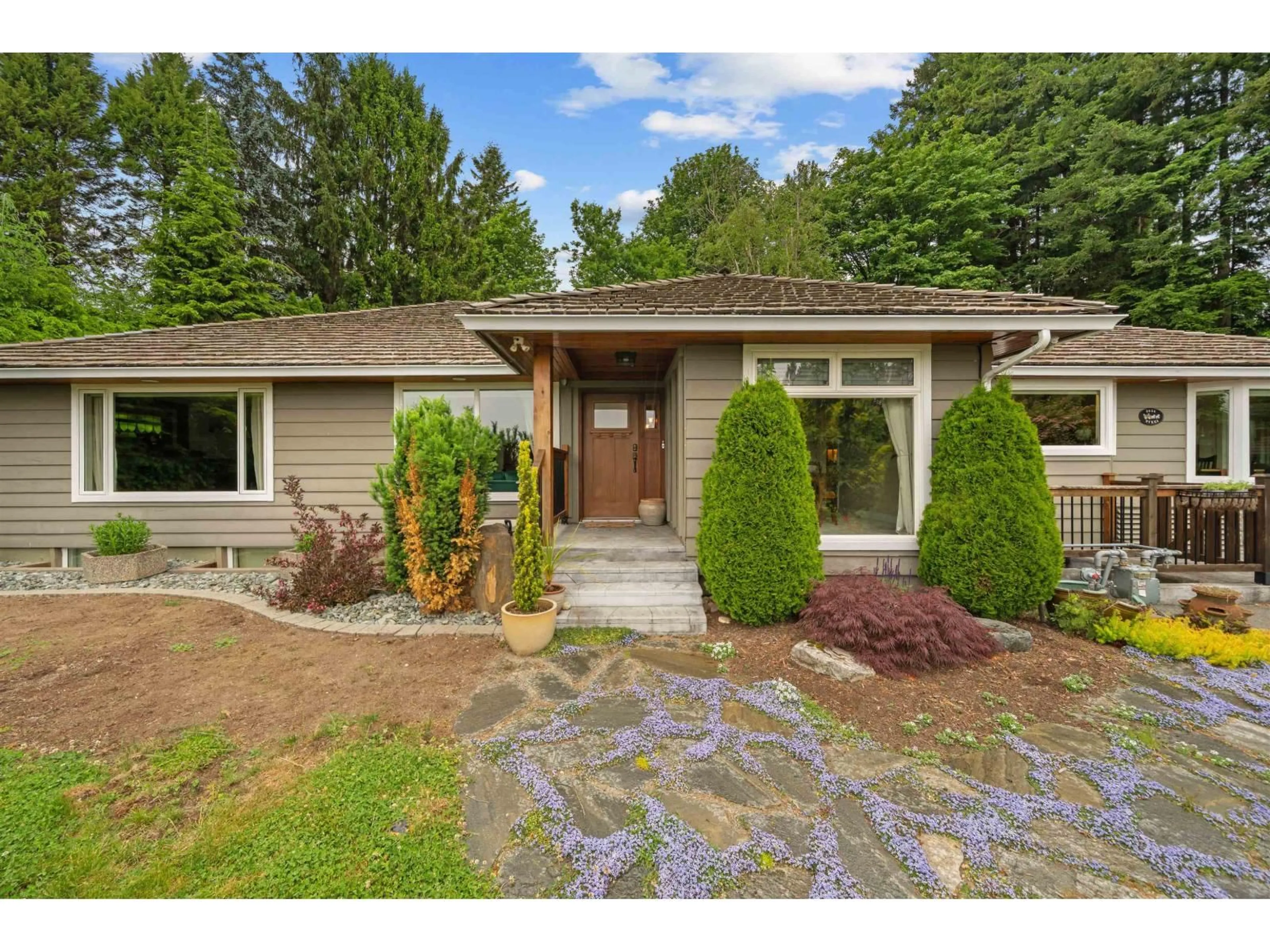 Unknown for 8054 SYKES STREET, Mission British Columbia V2V3W2