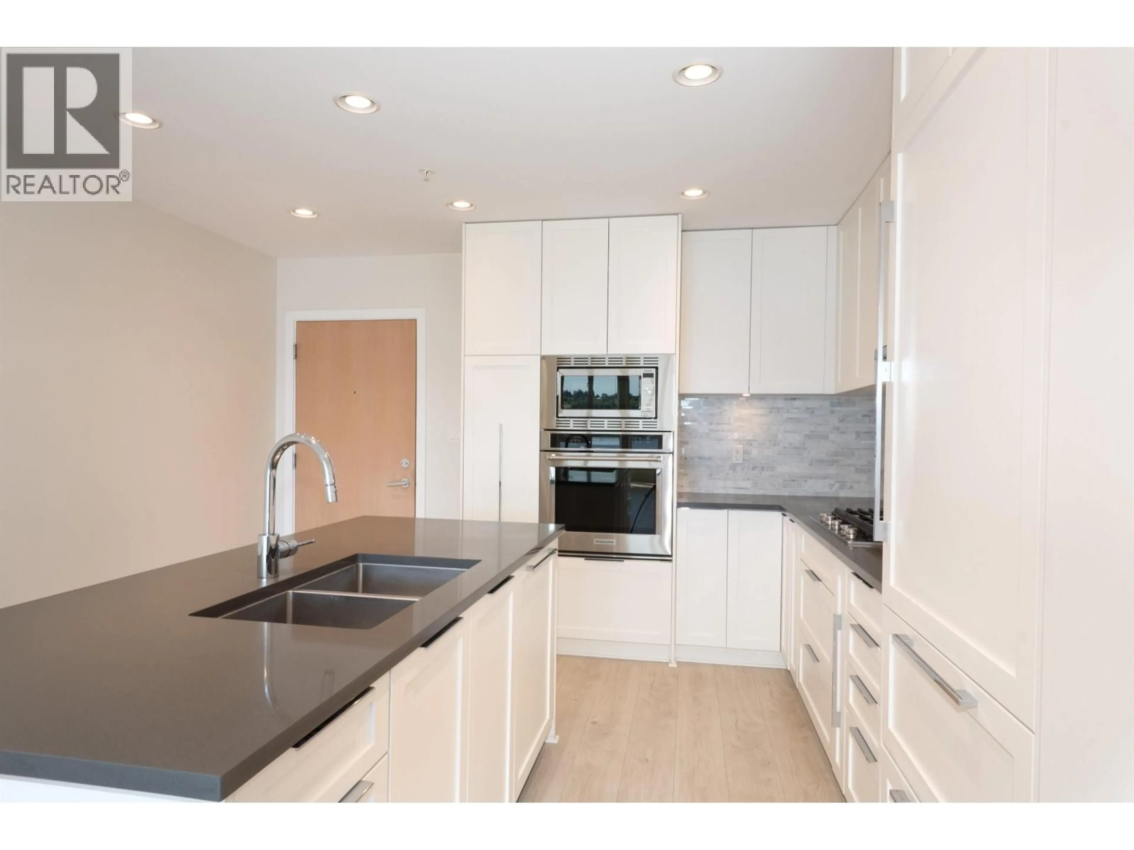 Unknown for 306 - 3873 CATES LANDING WAY, North Vancouver British Columbia V7G0A6